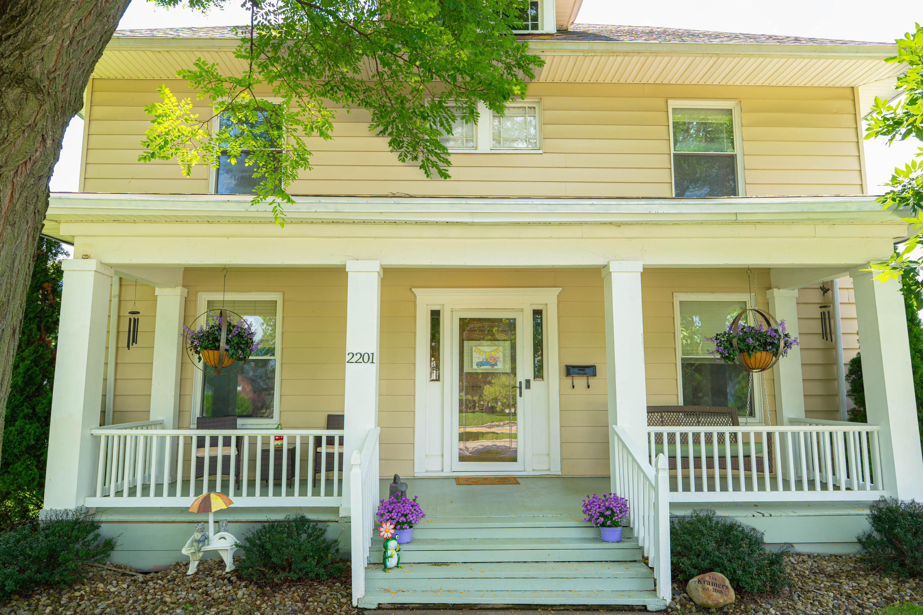 2201 Elmwood, Springfield, Ohio 45505
