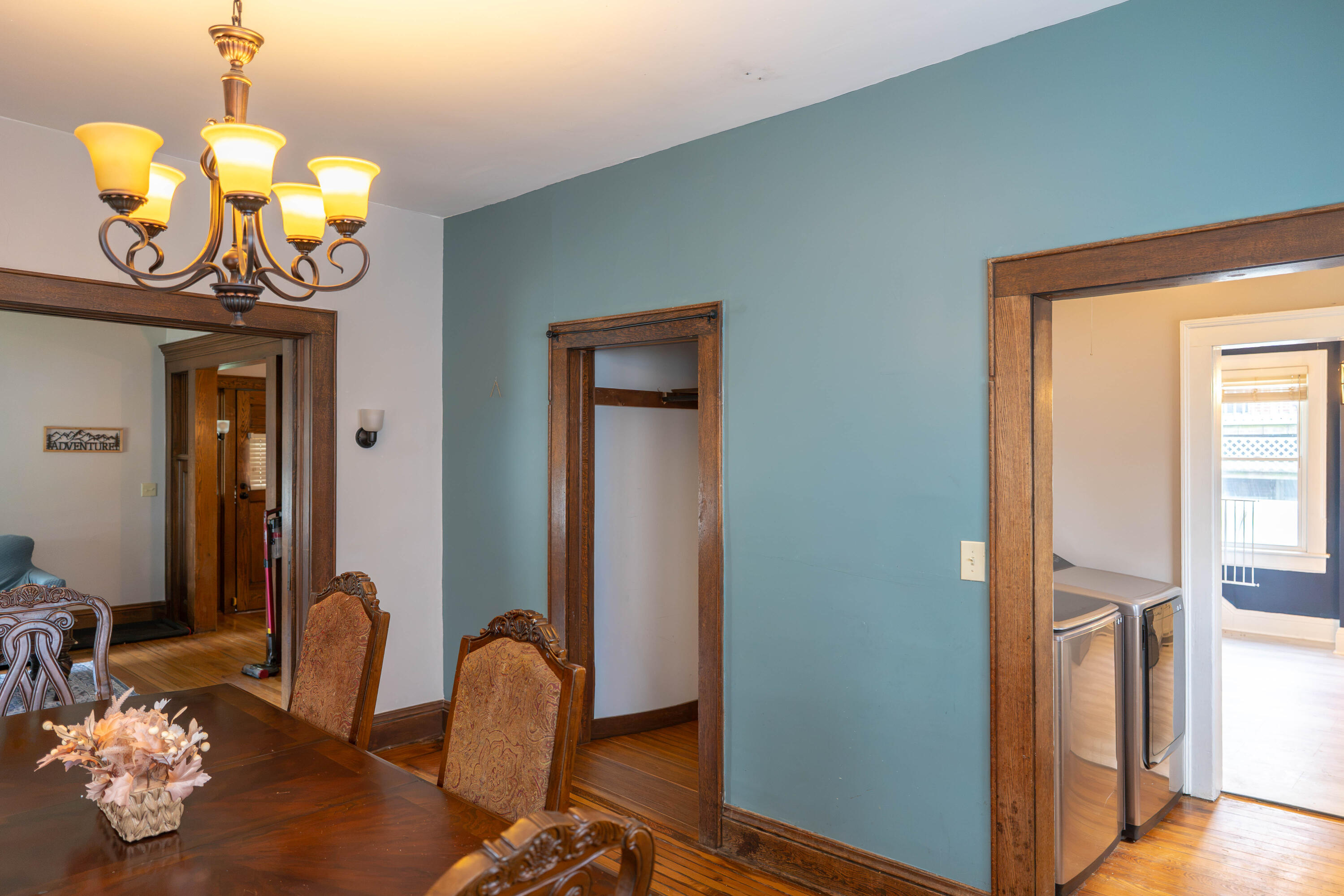 2201 Elmwood, Springfield, Ohio 45505