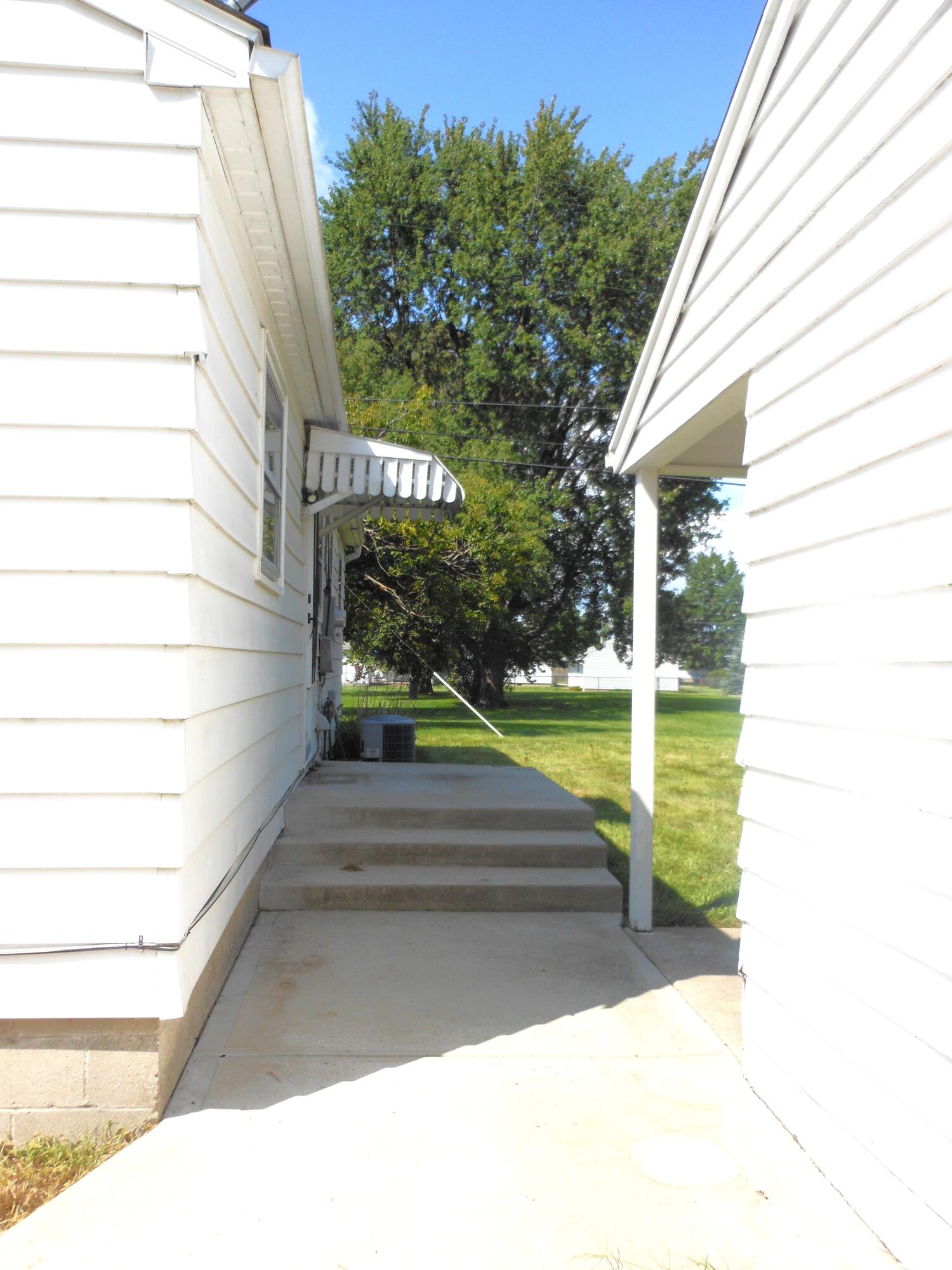 22 Plum, Phillipsburg, Ohio 45354