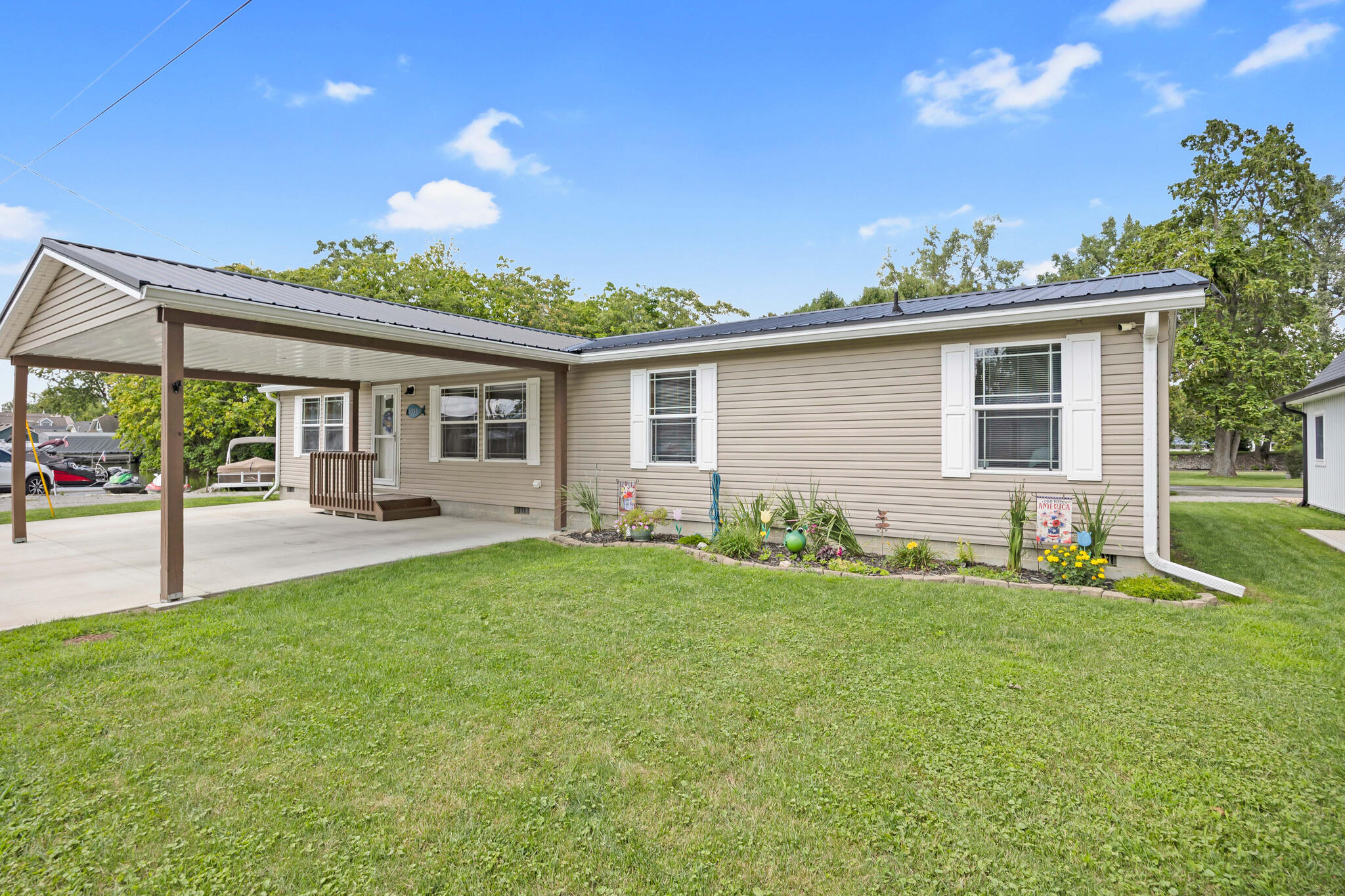 8930 Walnut, Lakeview, Ohio 43331