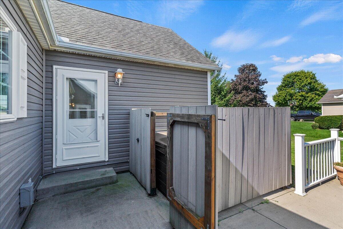 1309 Mohican, Wapakoneta, Ohio 45895