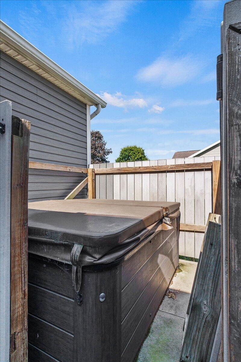 1309 Mohican, Wapakoneta, Ohio 45895