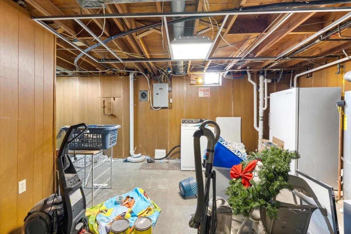 3300 Braddock, Dayton, Ohio 45420