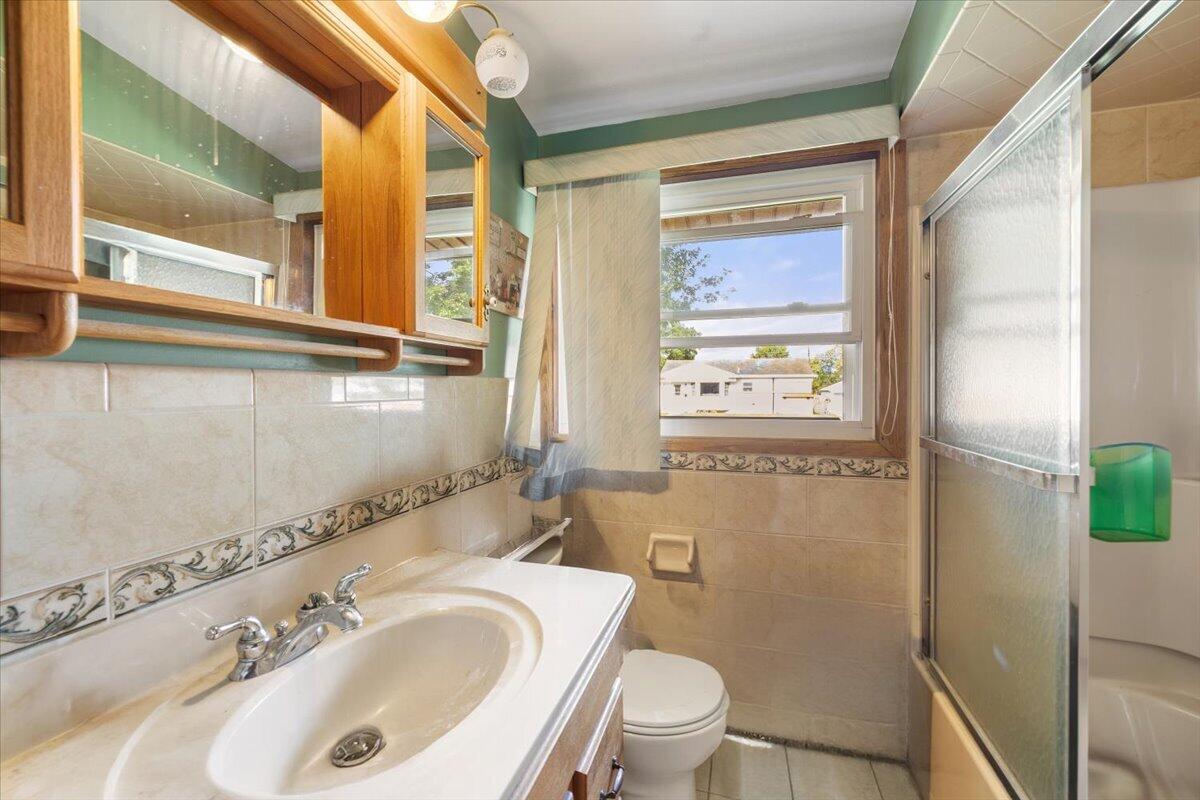 3300 Braddock, Dayton, Ohio 45420