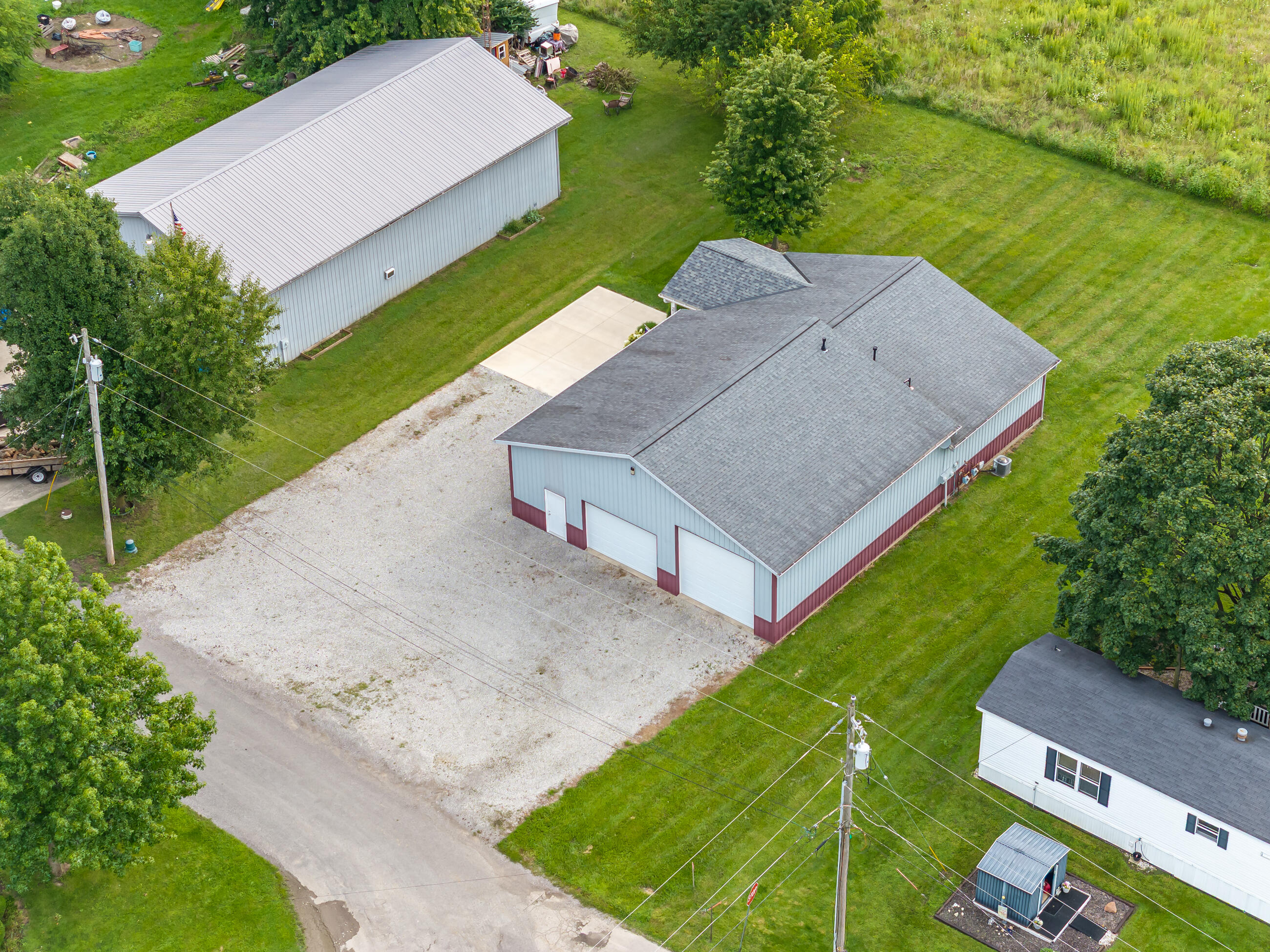 213 Lawn, Saint Paris, Ohio 43072