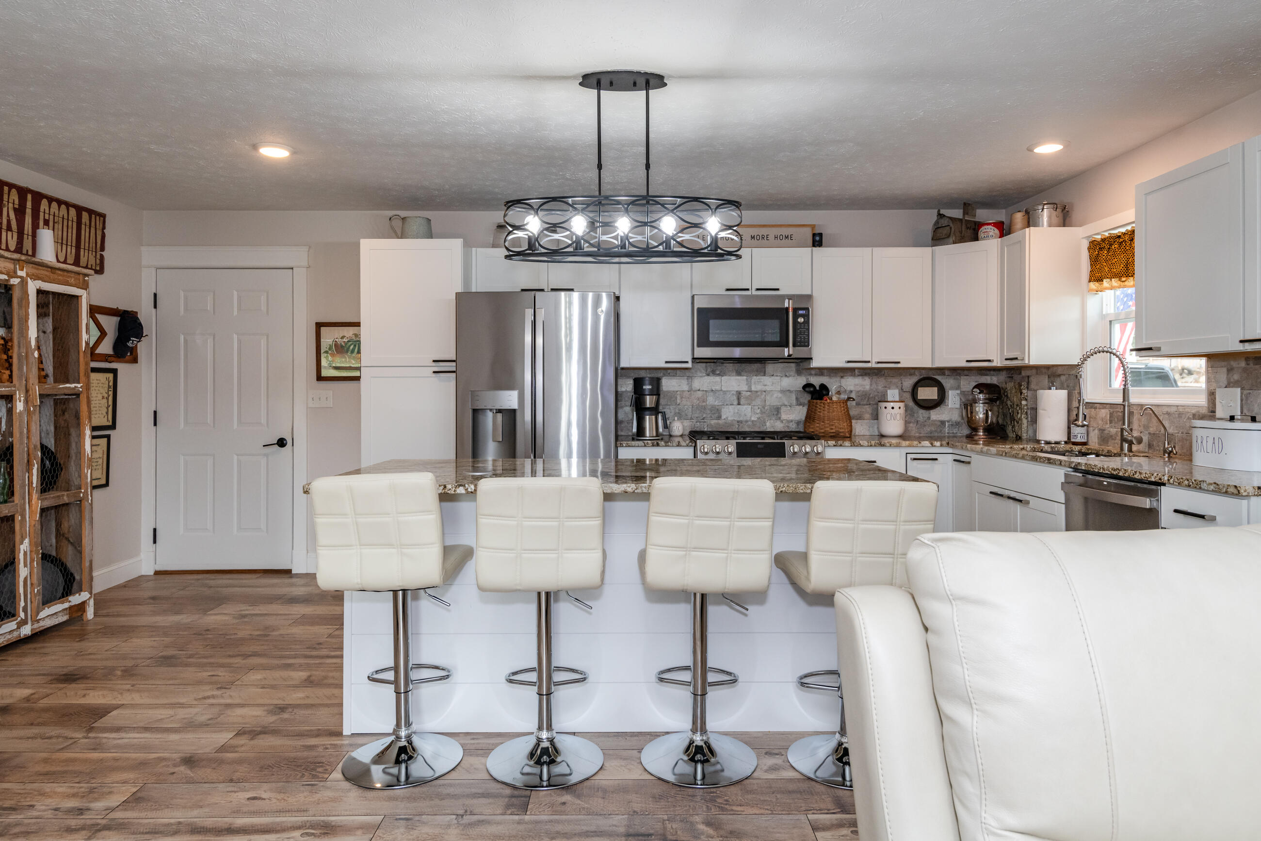 213 Lawn, Saint Paris, Ohio 43072