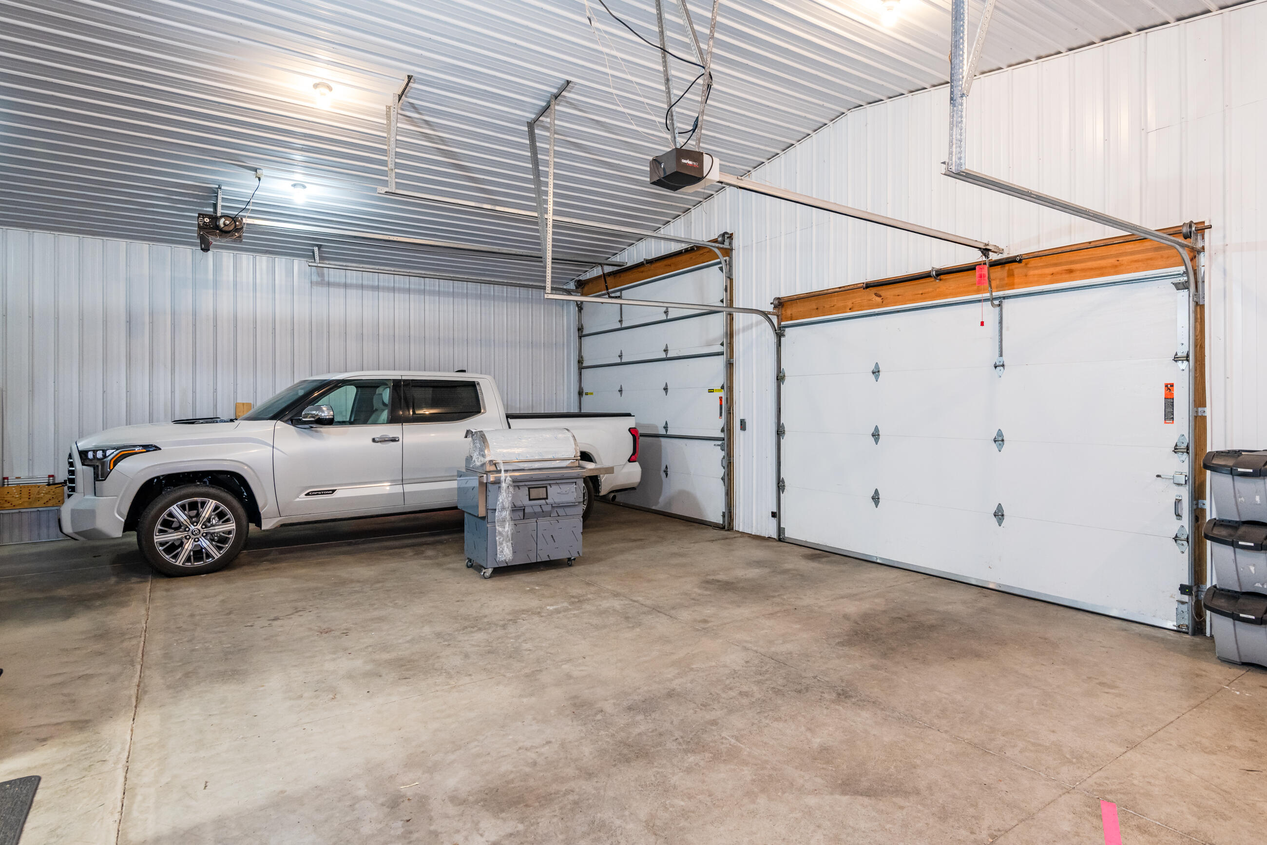 213 Lawn, Saint Paris, Ohio 43072