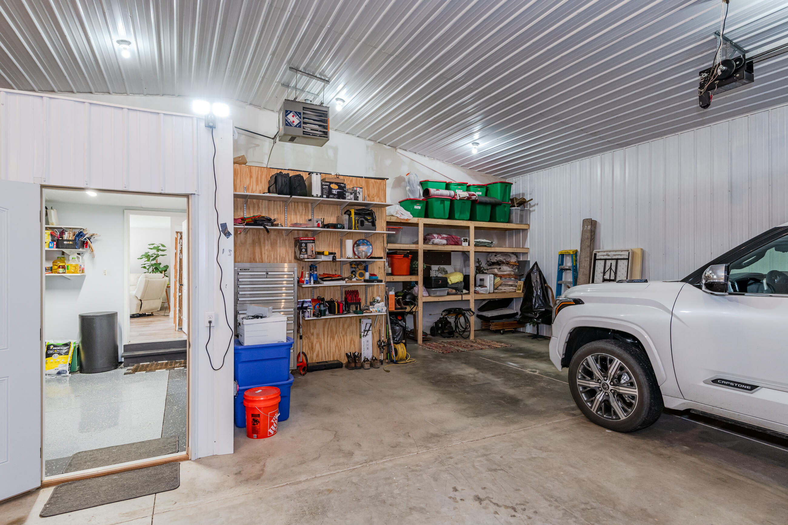 213 Lawn, Saint Paris, Ohio 43072