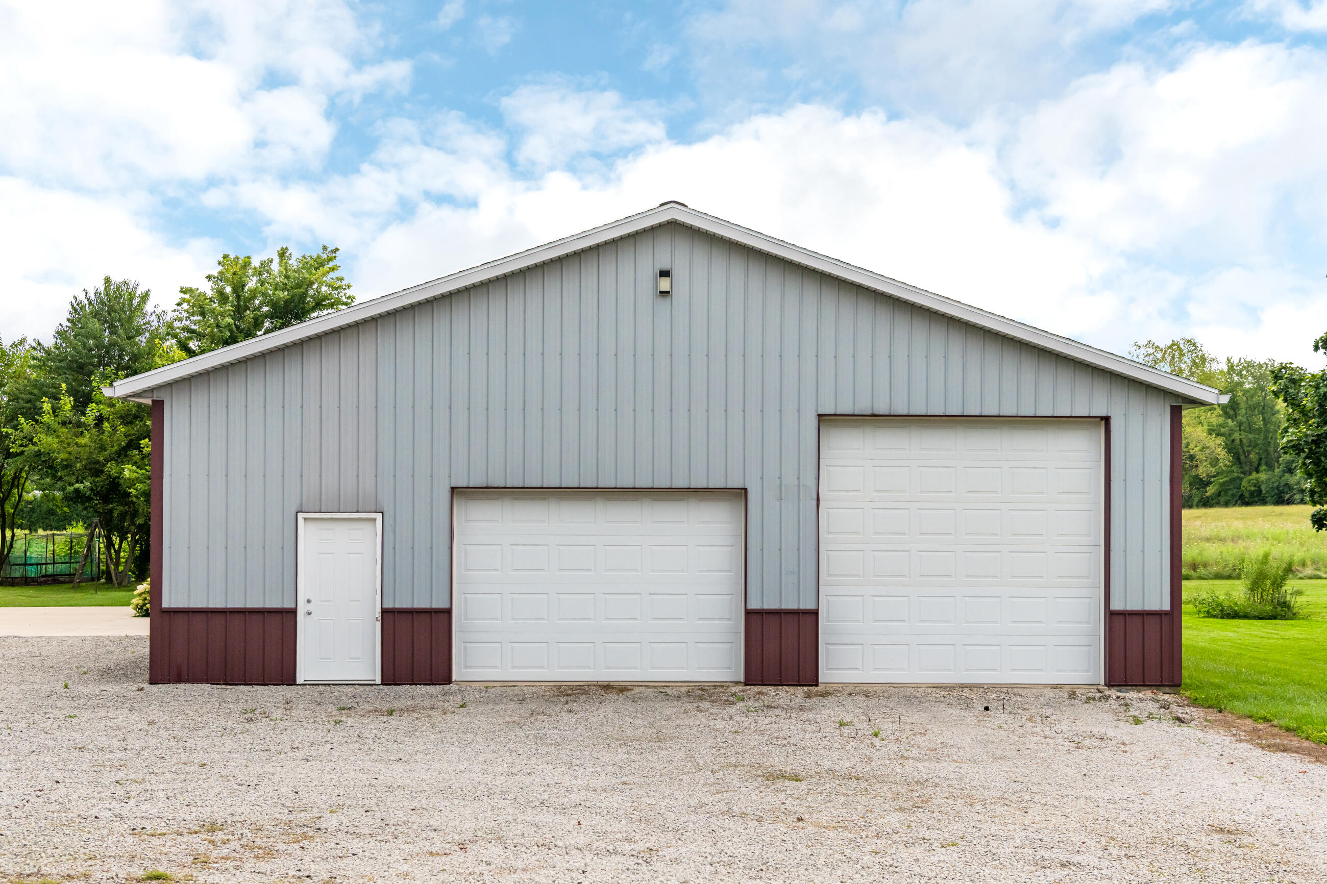 213 Lawn, Saint Paris, Ohio 43072