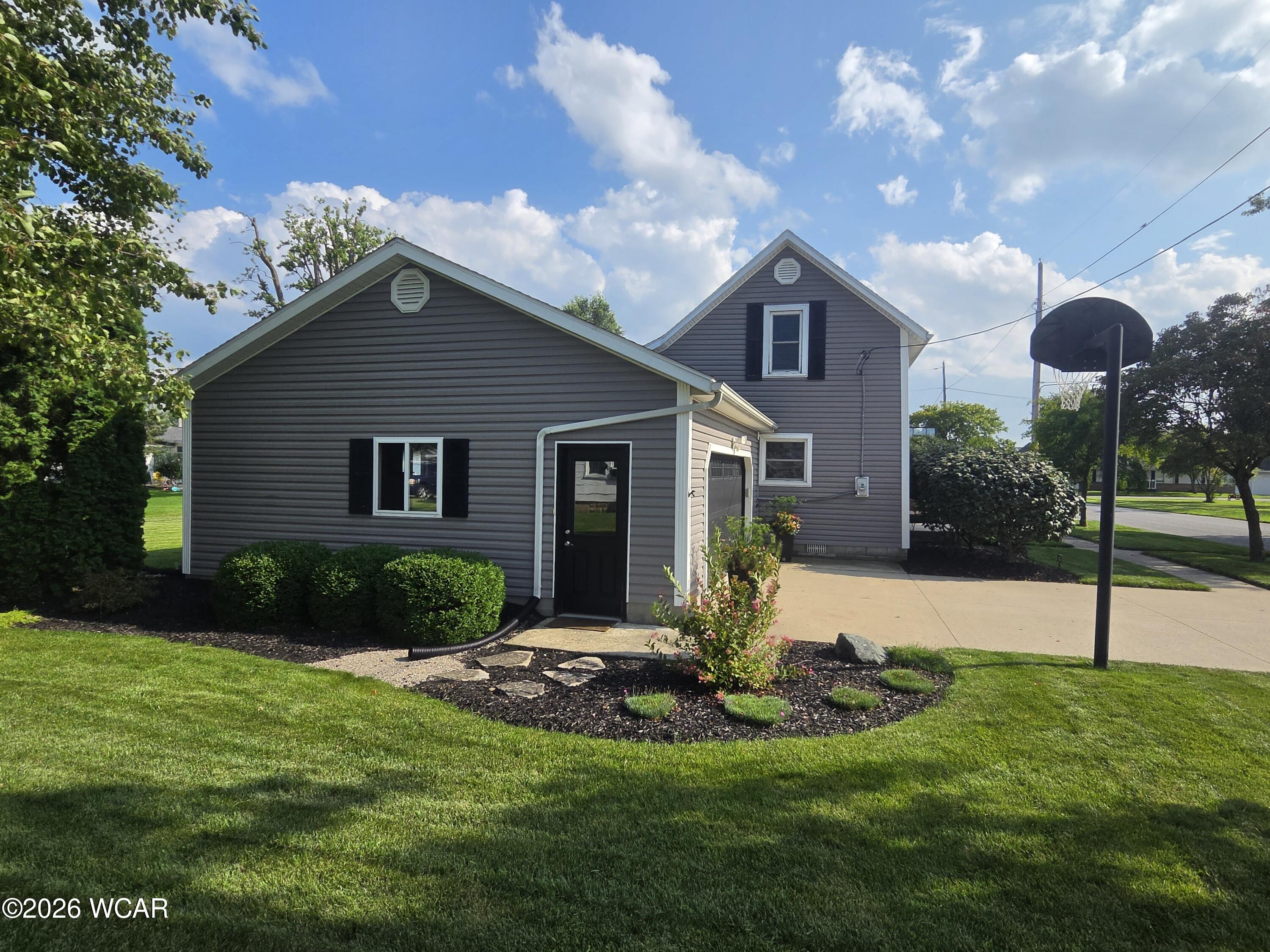 142 East Canal Street, Ottoville, Ohio