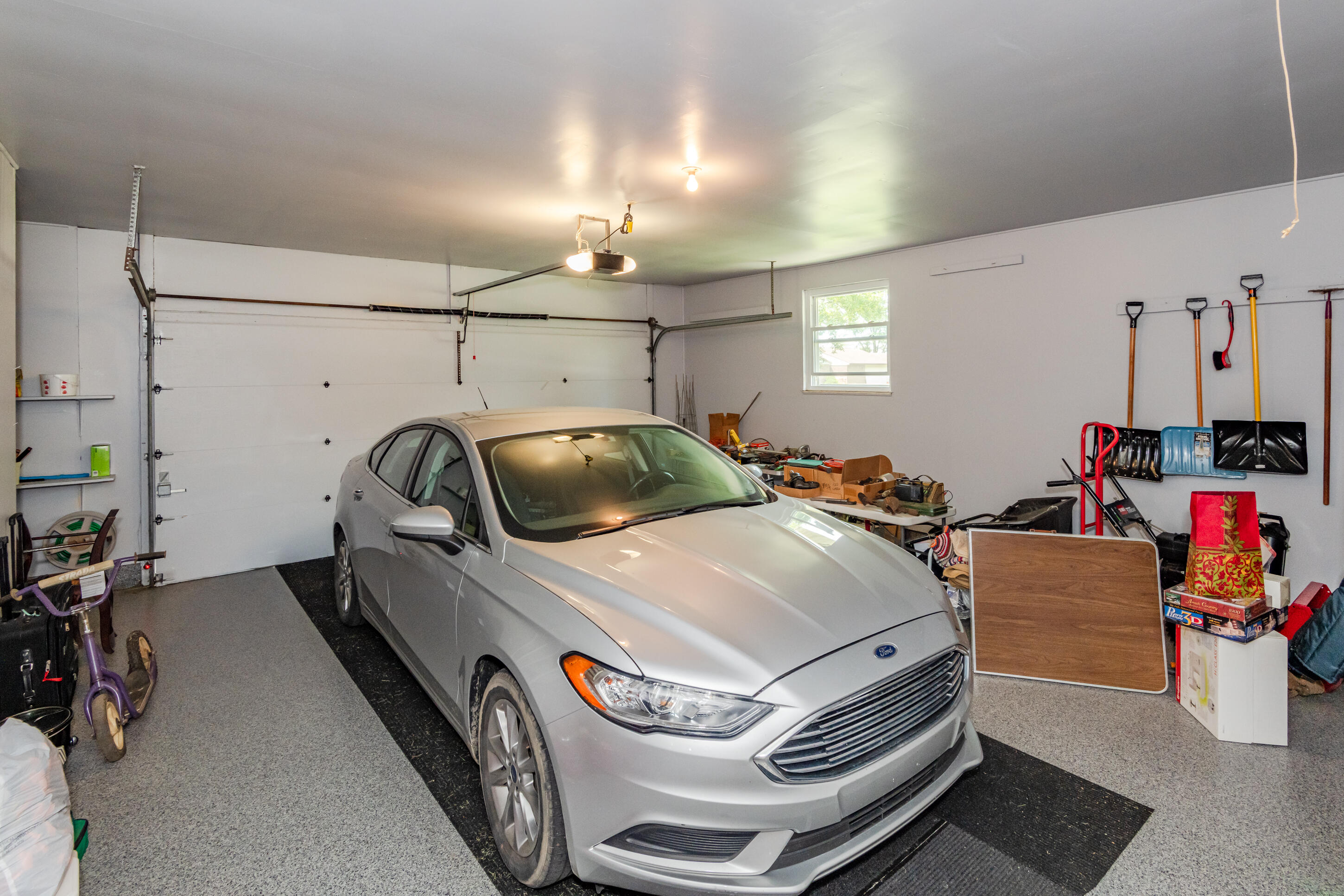 433 Kent, Tipp City, Ohio 45371