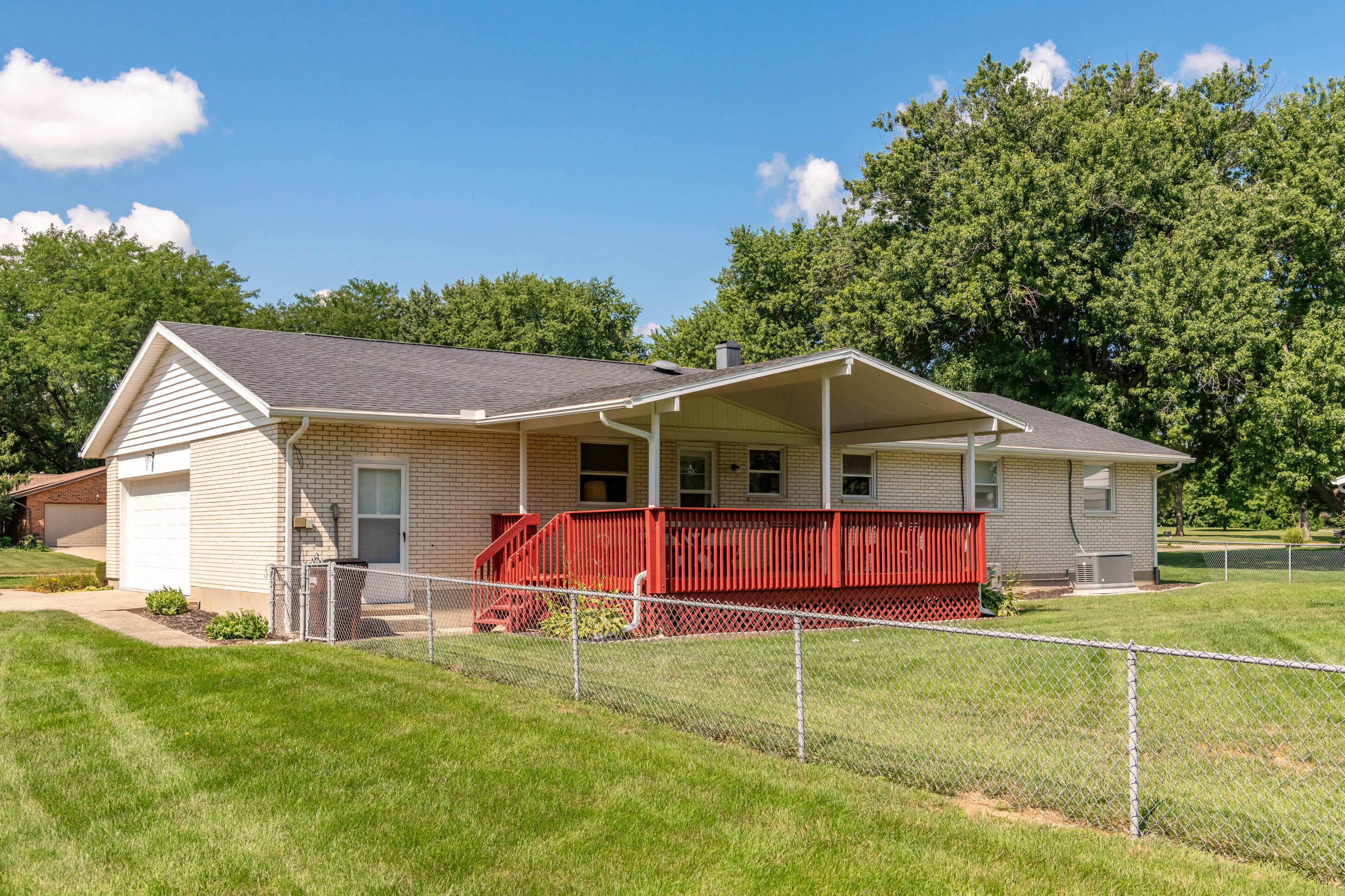 433 Kent, Tipp City, Ohio 45371