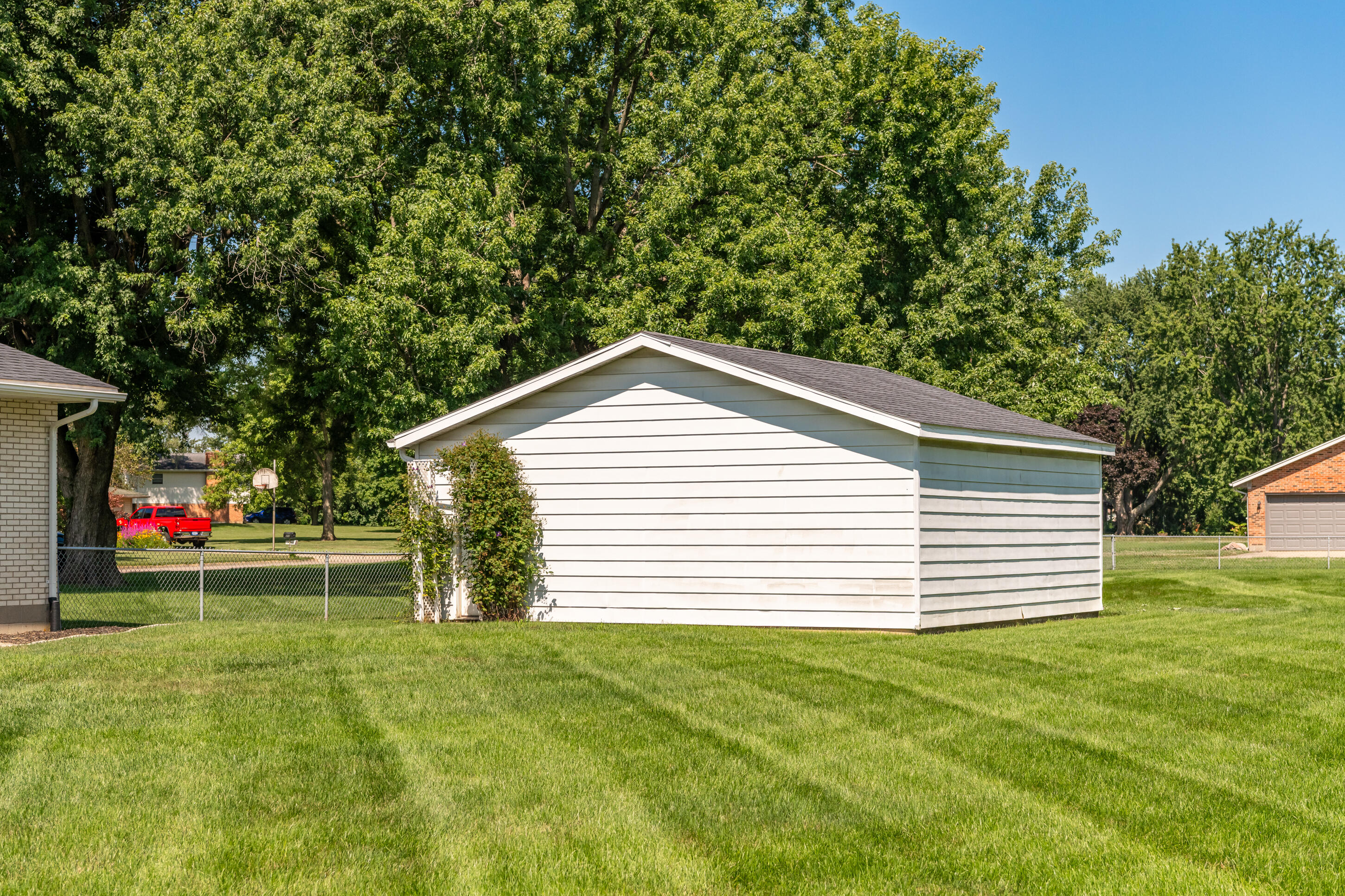 433 Kent, Tipp City, Ohio 45371