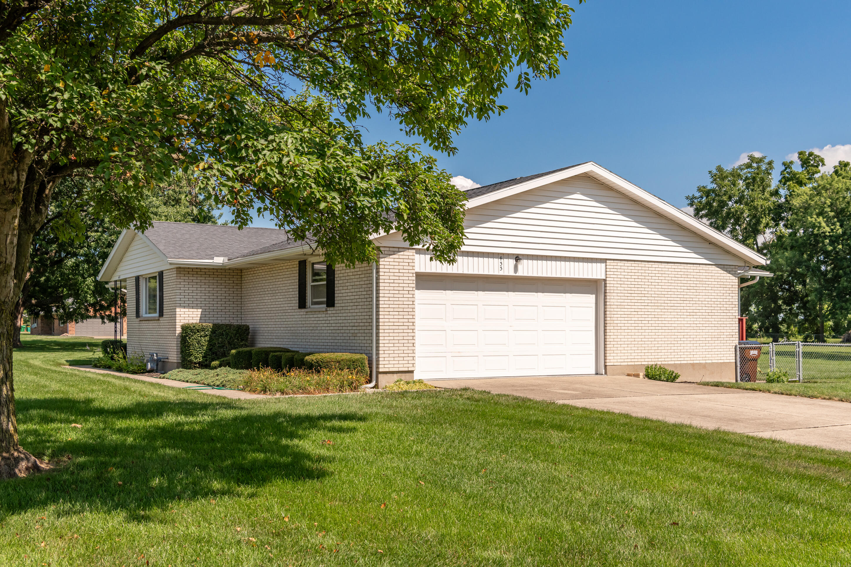 433 Kent, Tipp City, Ohio 45371