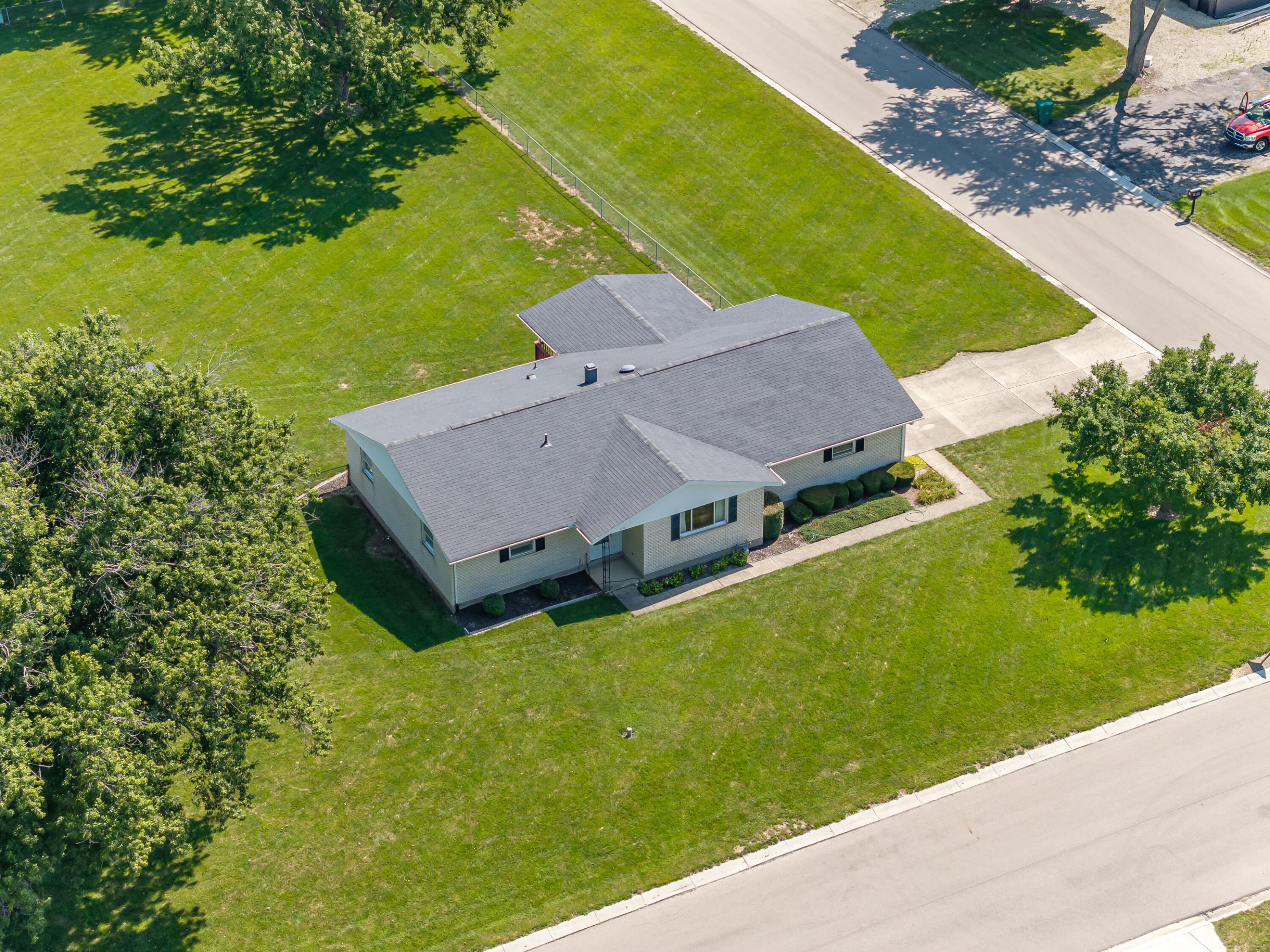 433 Kent, Tipp City, Ohio 45371