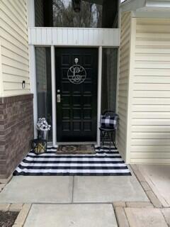 555 Briarwood, Troy, Ohio 45373