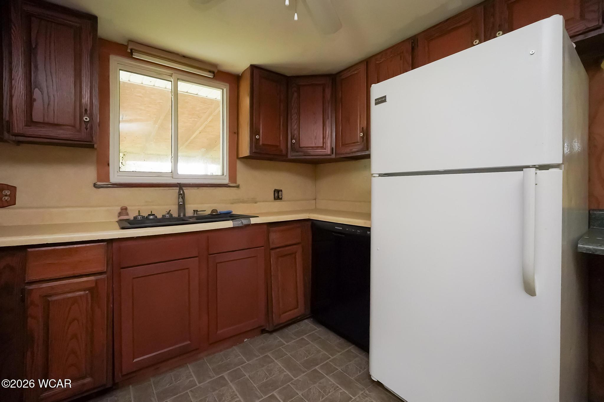 2222 Ohio 103, Bluffton, Ohio