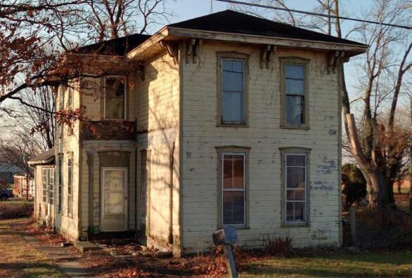 8021 Troy, New Carlisle, Ohio 45344
