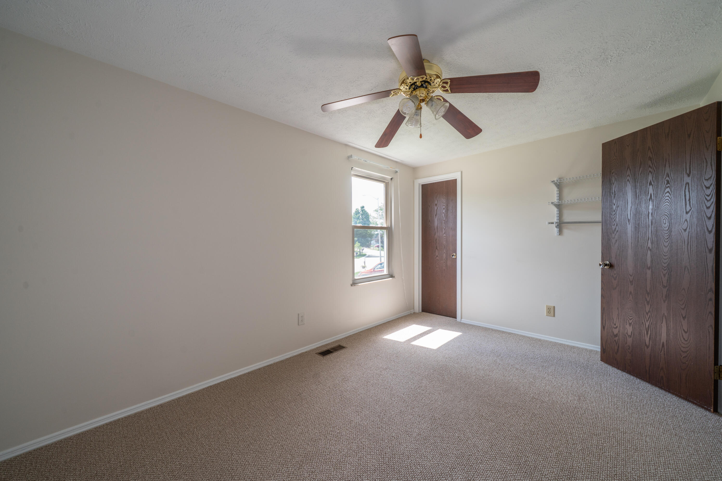 5829 Waynegate, Huber Heights, Ohio 45424