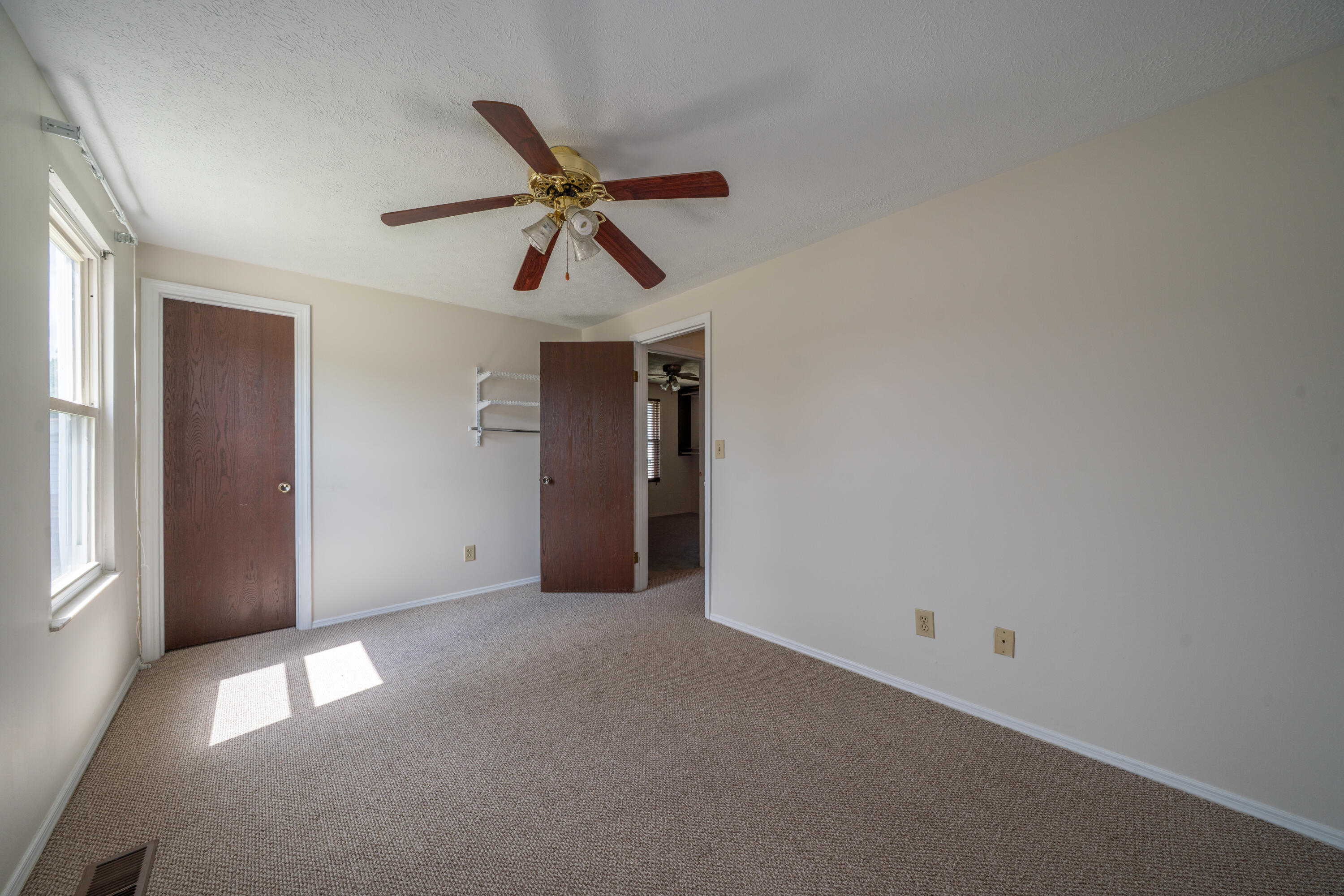 5829 Waynegate, Huber Heights, Ohio 45424