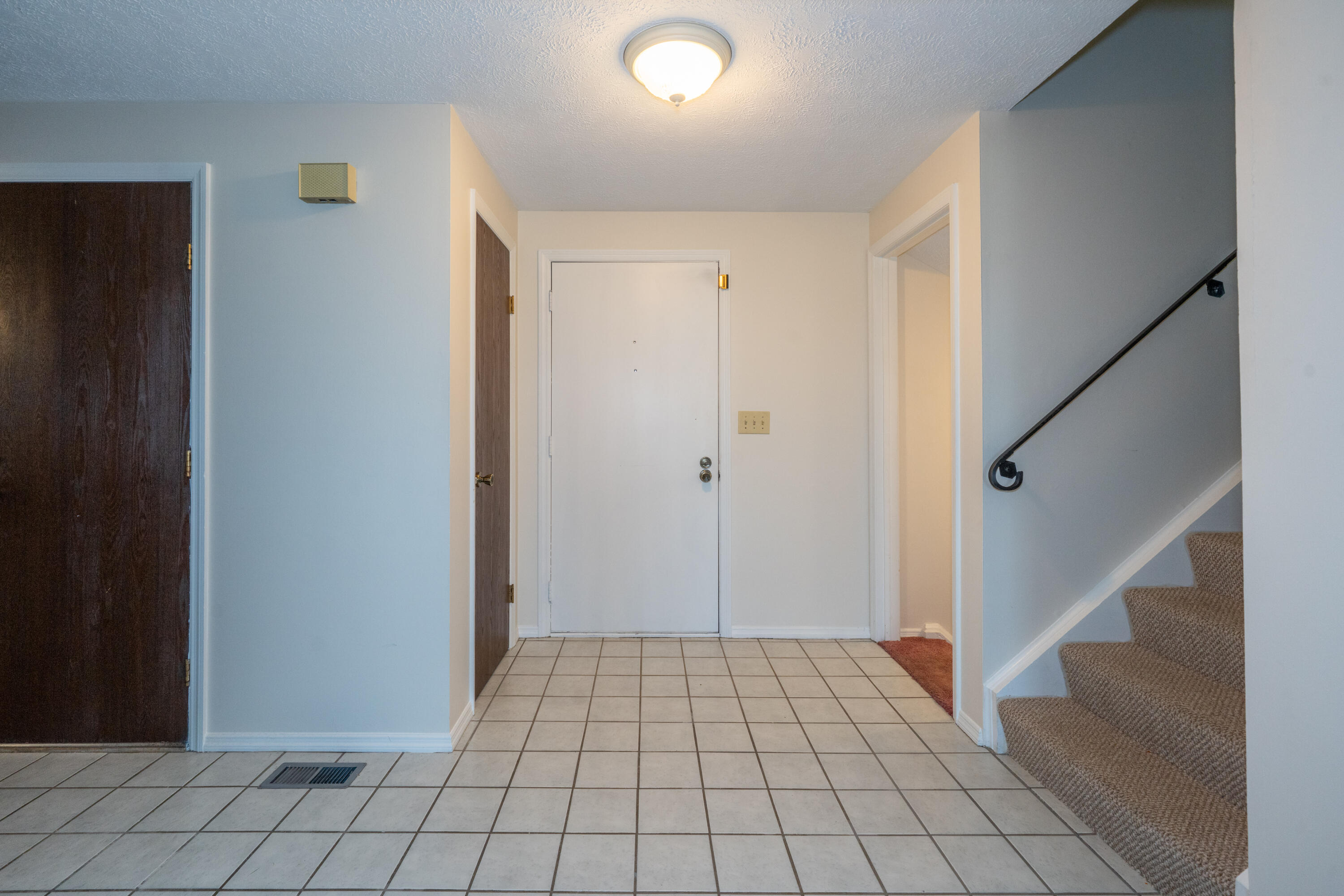 5829 Waynegate, Huber Heights, Ohio 45424