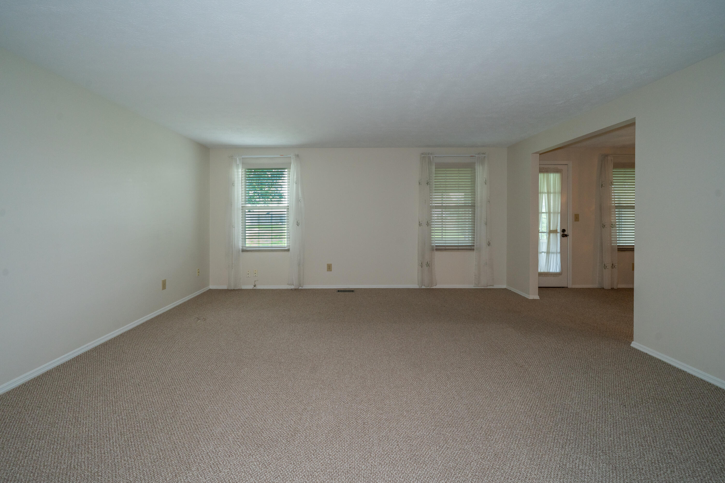 5829 Waynegate, Huber Heights, Ohio 45424
