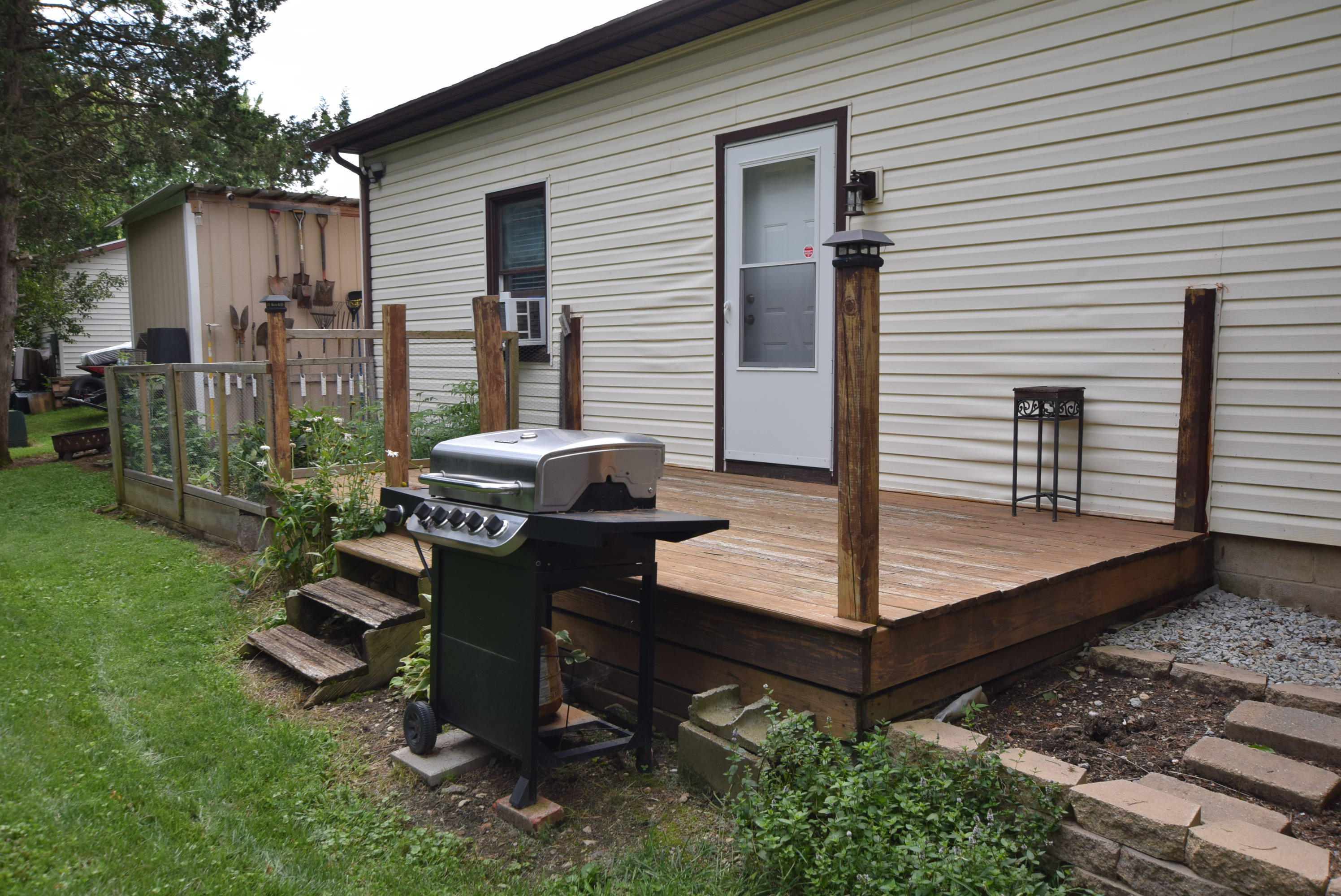 323 Railroad, Urbana, Ohio 43078