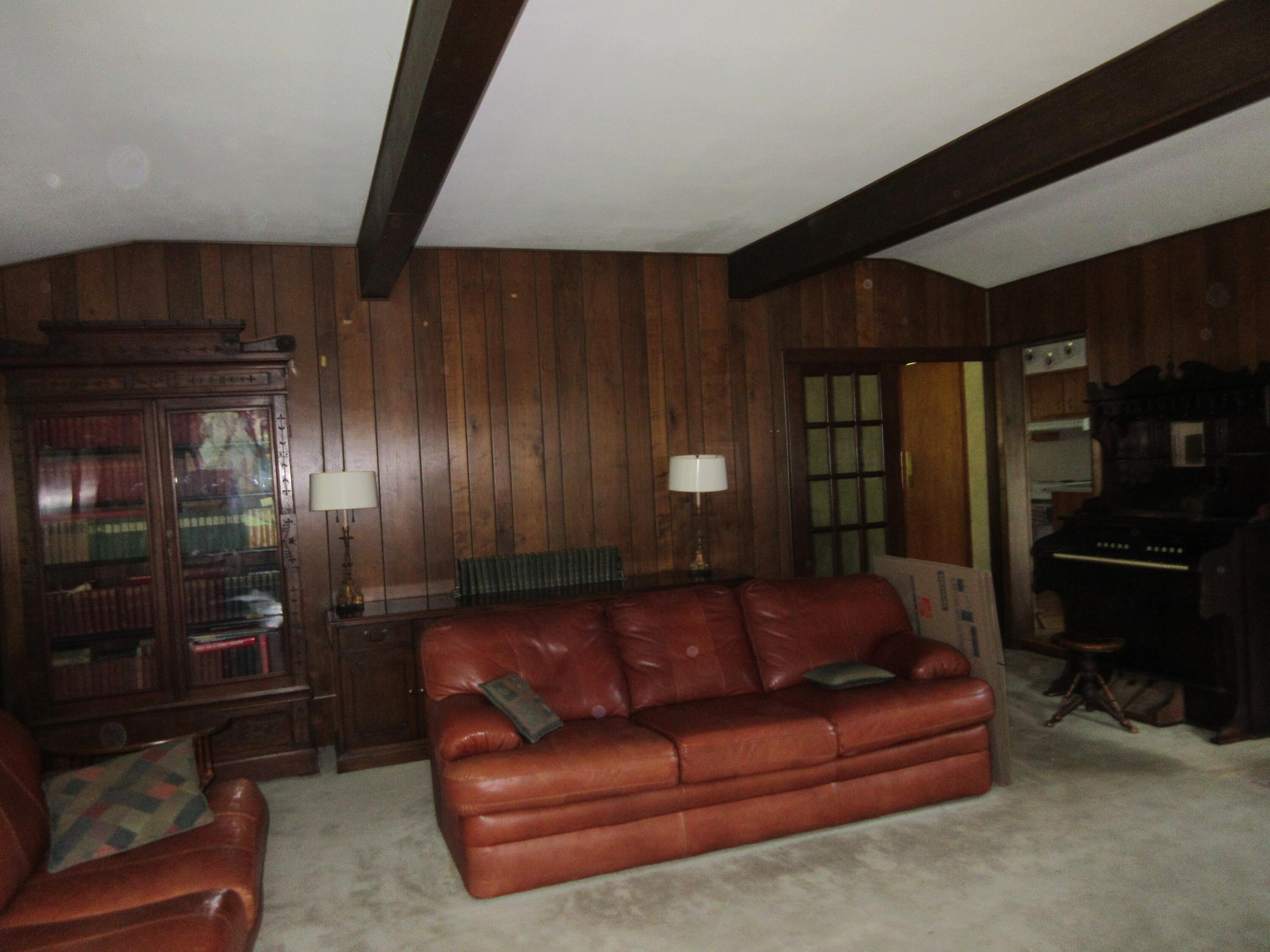 827 Hickory, Troy, Ohio 45373