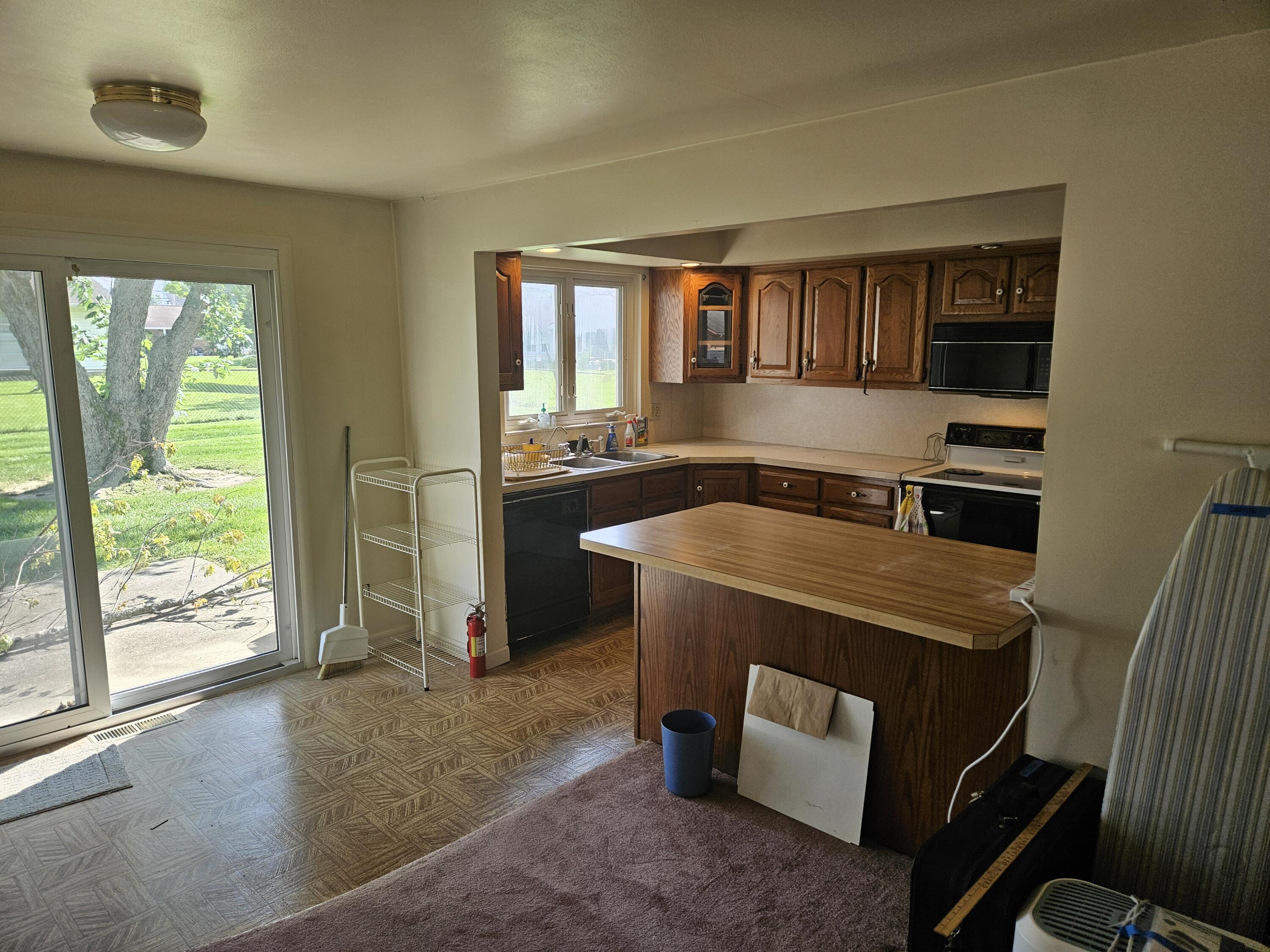 321 North, Cridersville, Ohio 45806