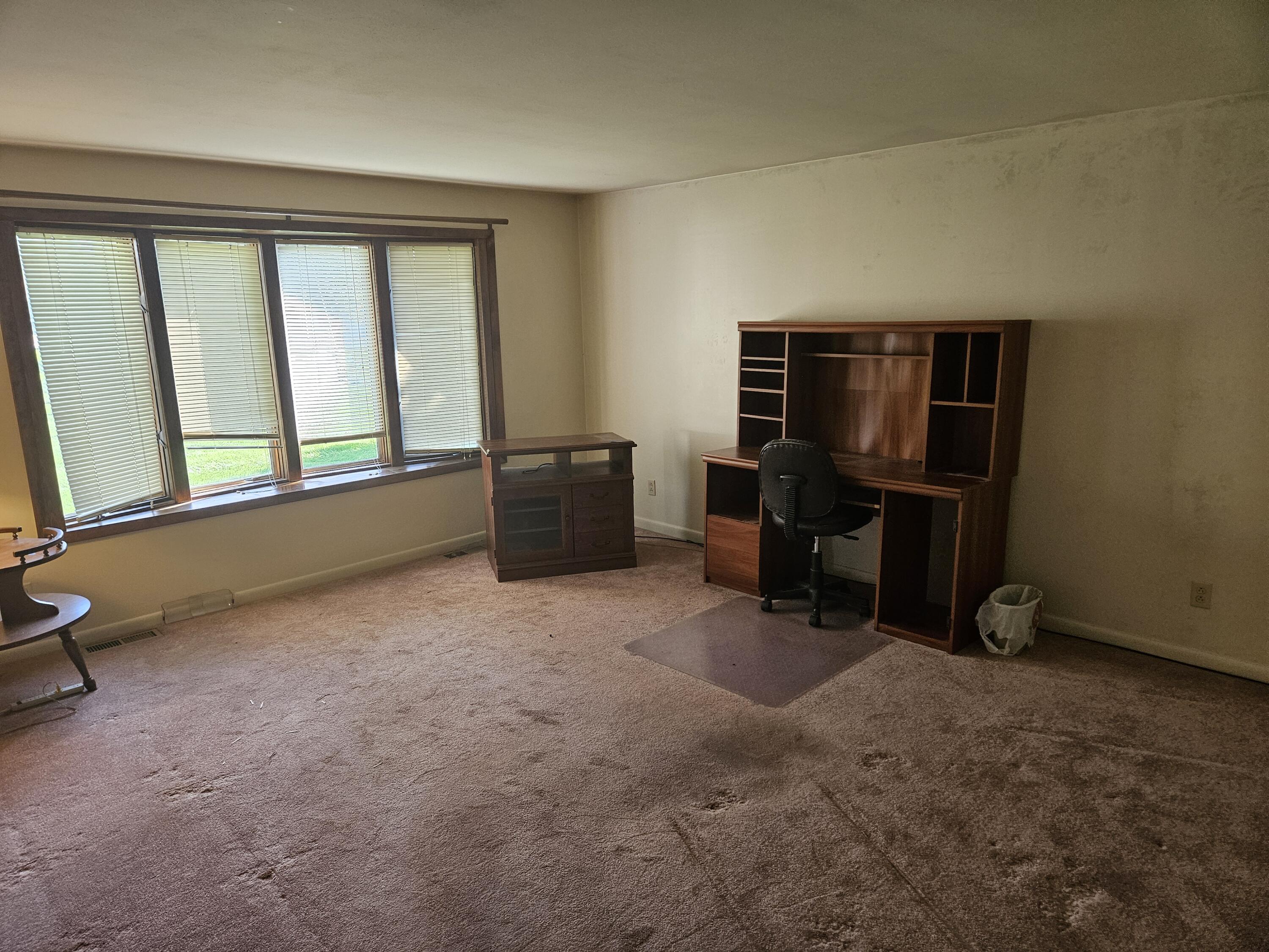 321 North, Cridersville, Ohio 45806
