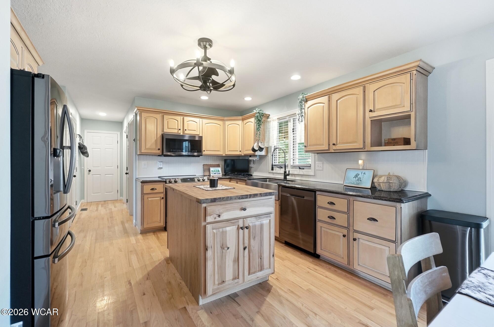 1525 Wapakoneta Road, Elida, Ohio