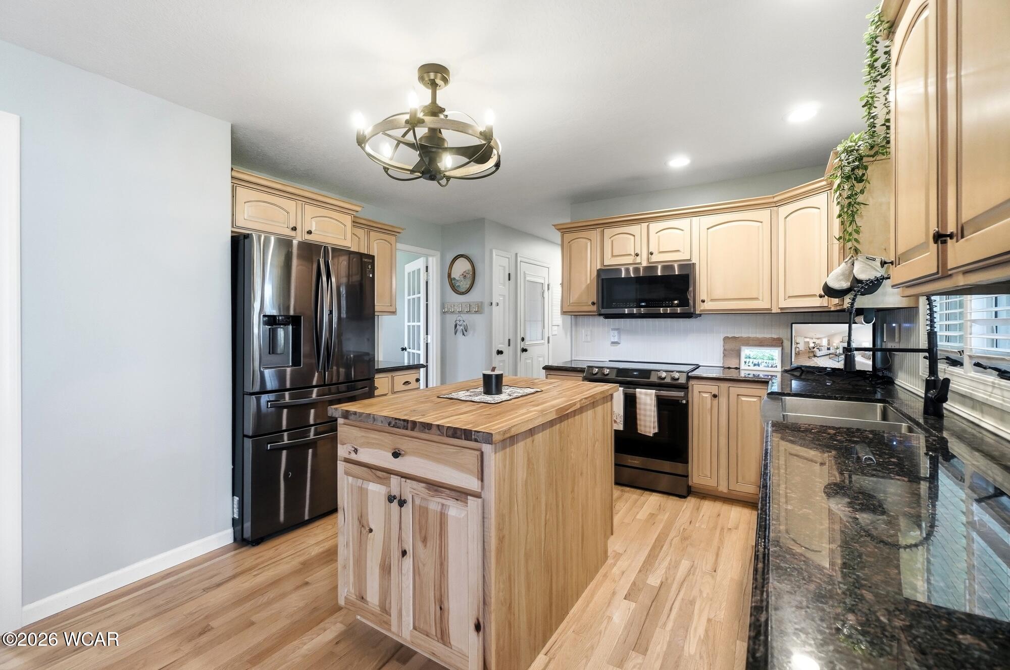 1525 Wapakoneta Road, Elida, Ohio