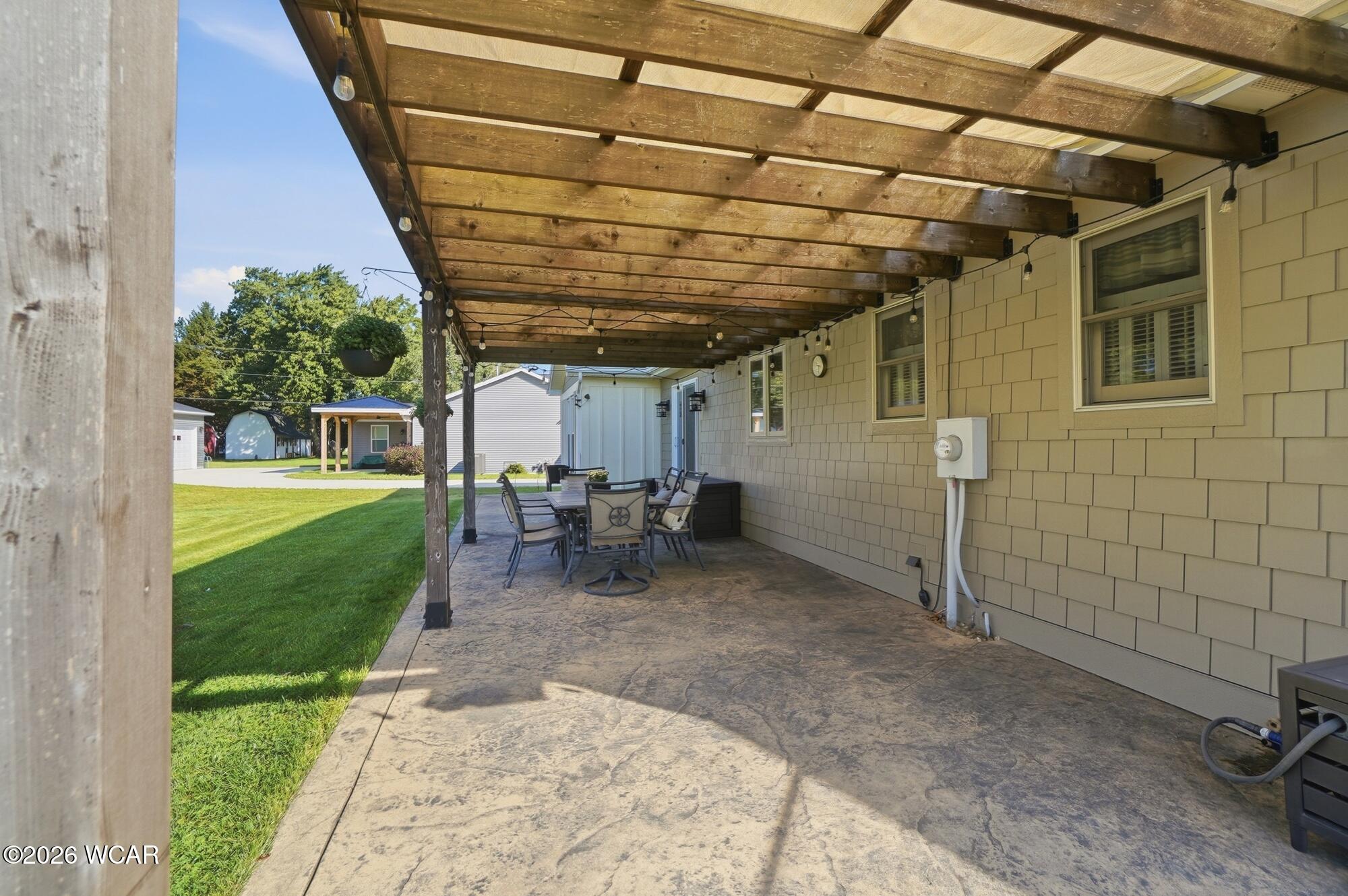 1525 Wapakoneta Road, Elida, Ohio