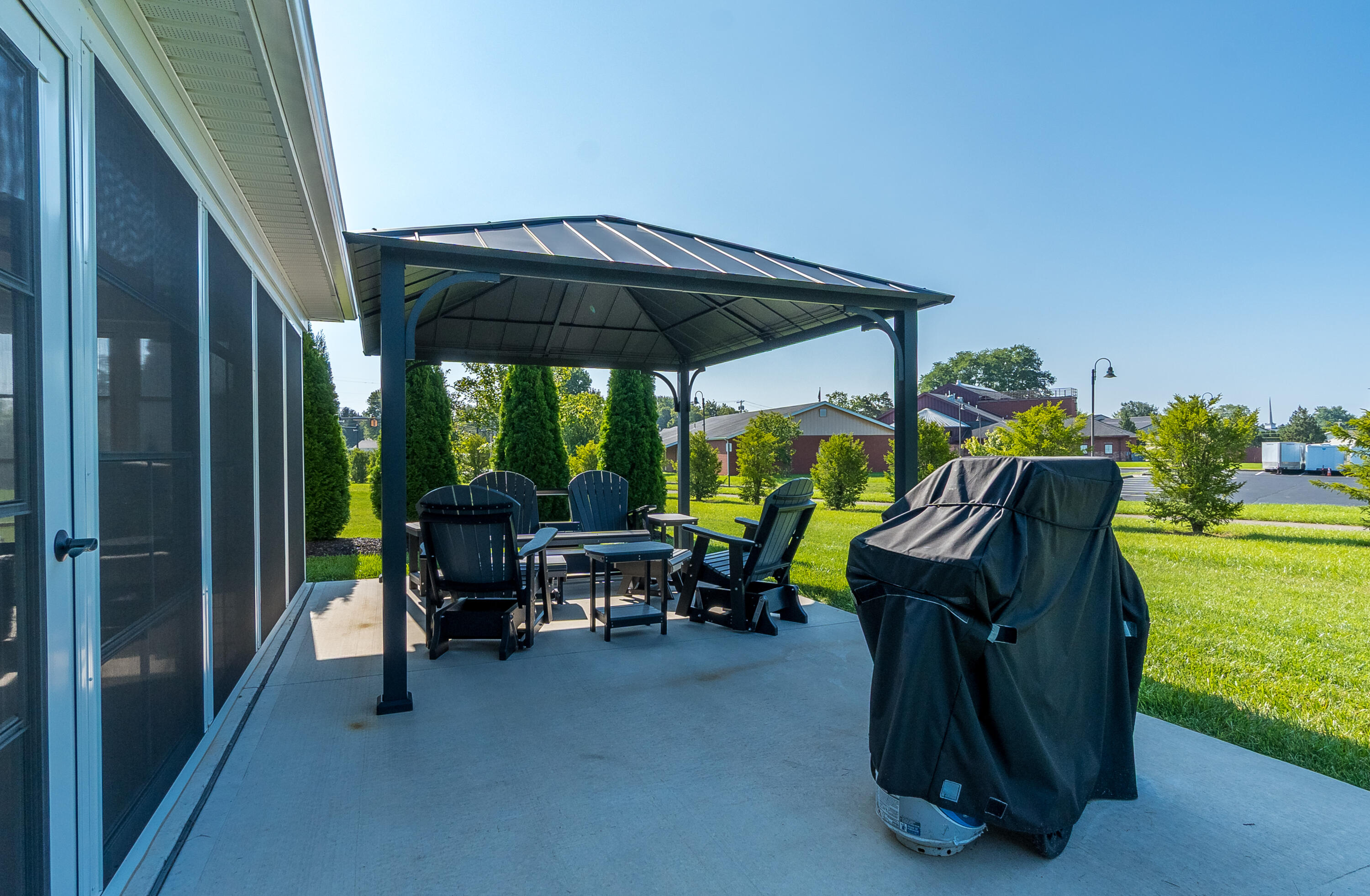 1004 Plymouth, Troy, Ohio 45373