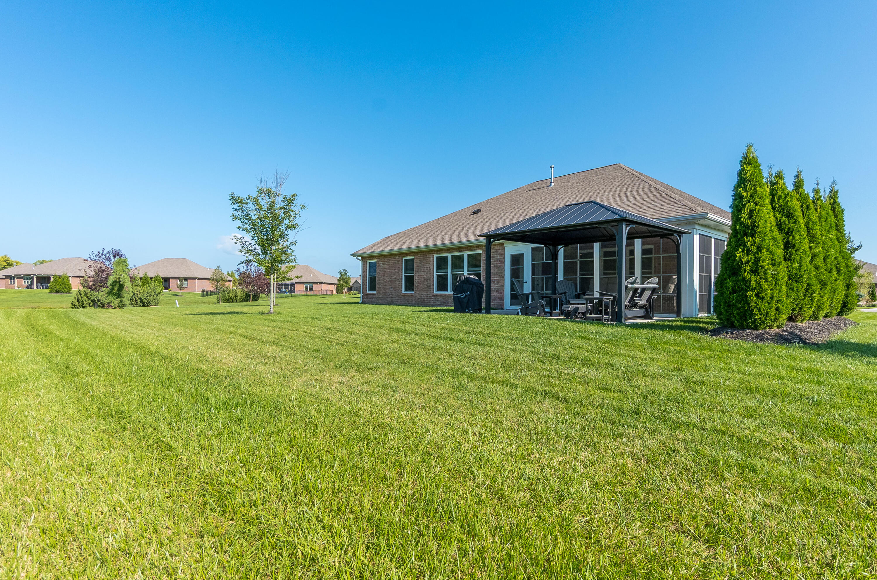 1004 Plymouth, Troy, Ohio 45373