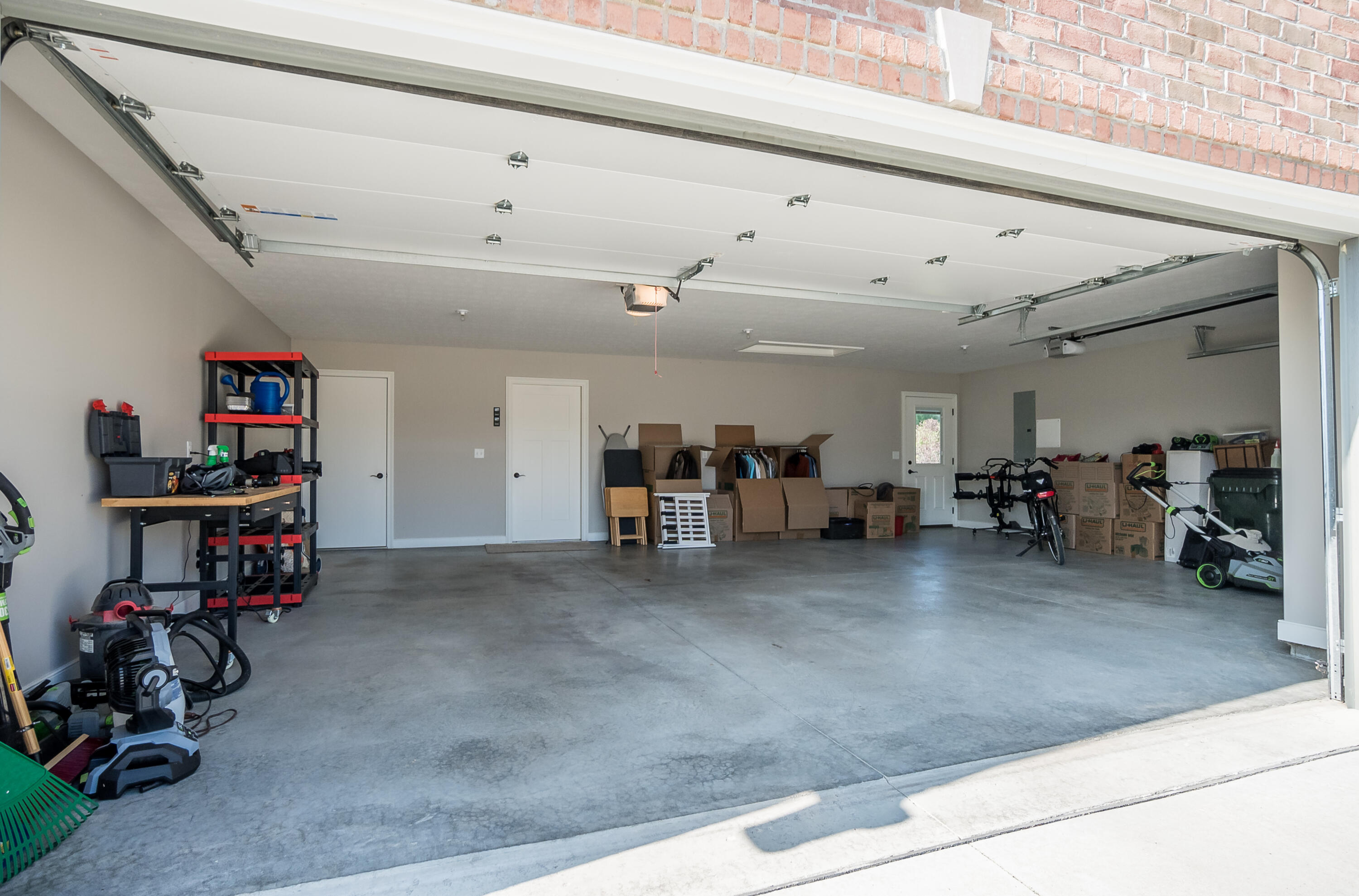 1004 Plymouth, Troy, Ohio 45373
