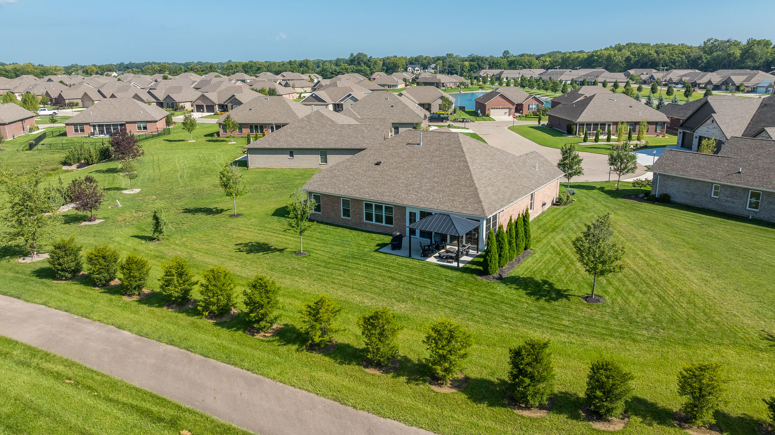 1004 Plymouth, Troy, Ohio 45373