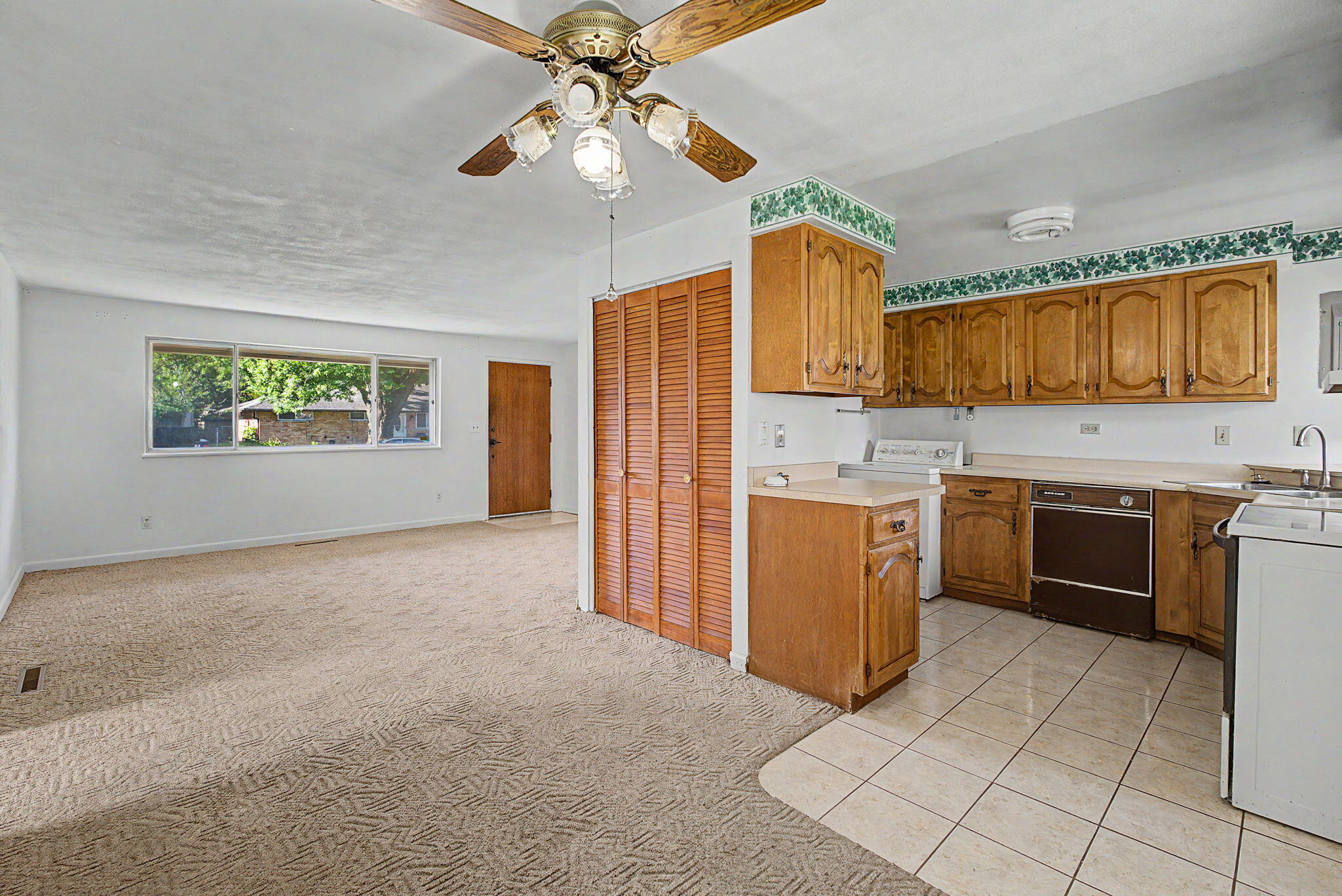 4451 Longfellow, Dayton, Ohio 45424