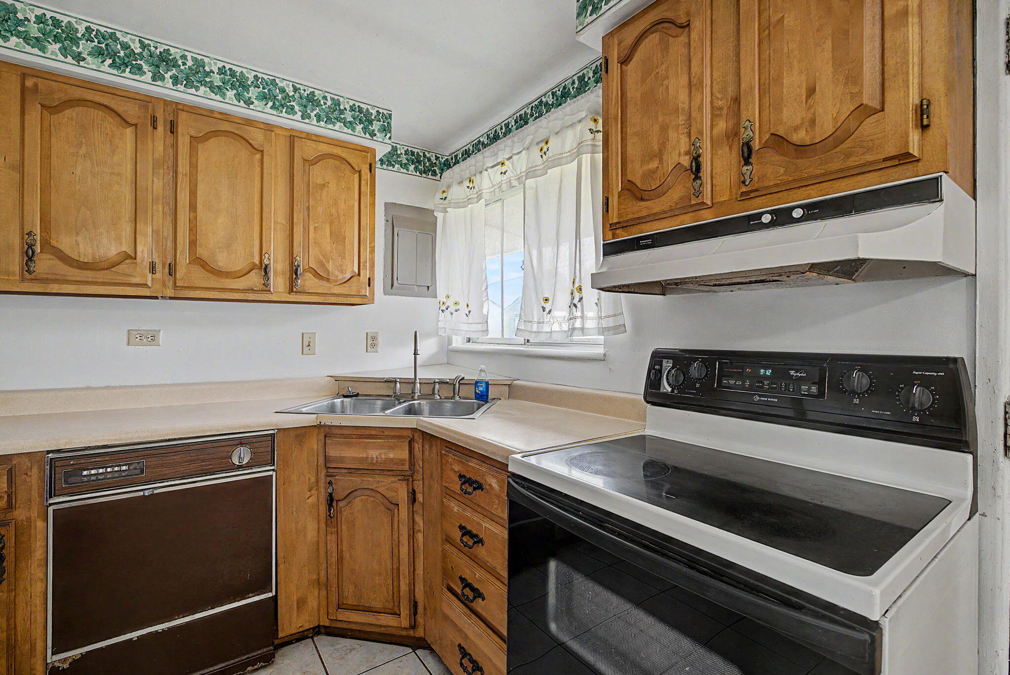 4451 Longfellow, Dayton, Ohio 45424