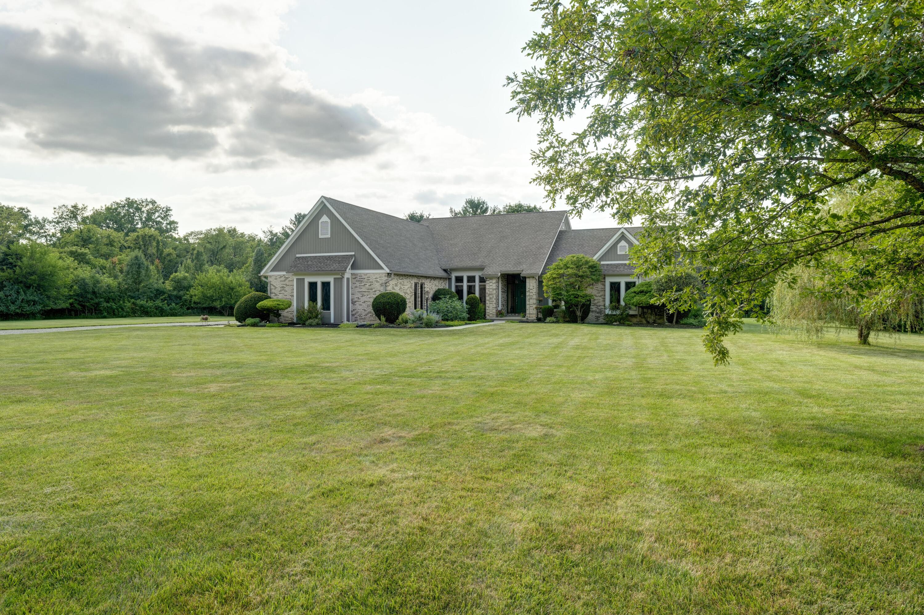 6372 Hartzell, Greenville, Ohio 45331