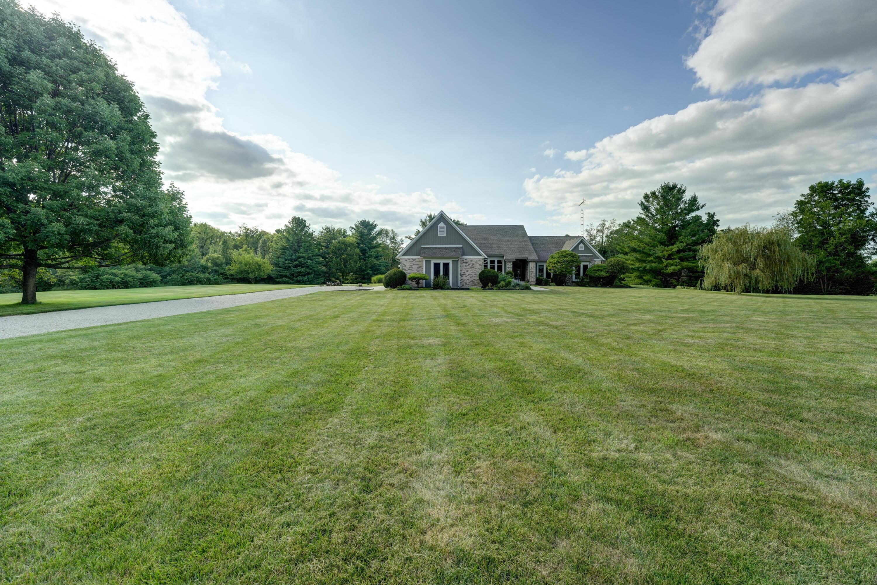 6372 Hartzell, Greenville, Ohio 45331