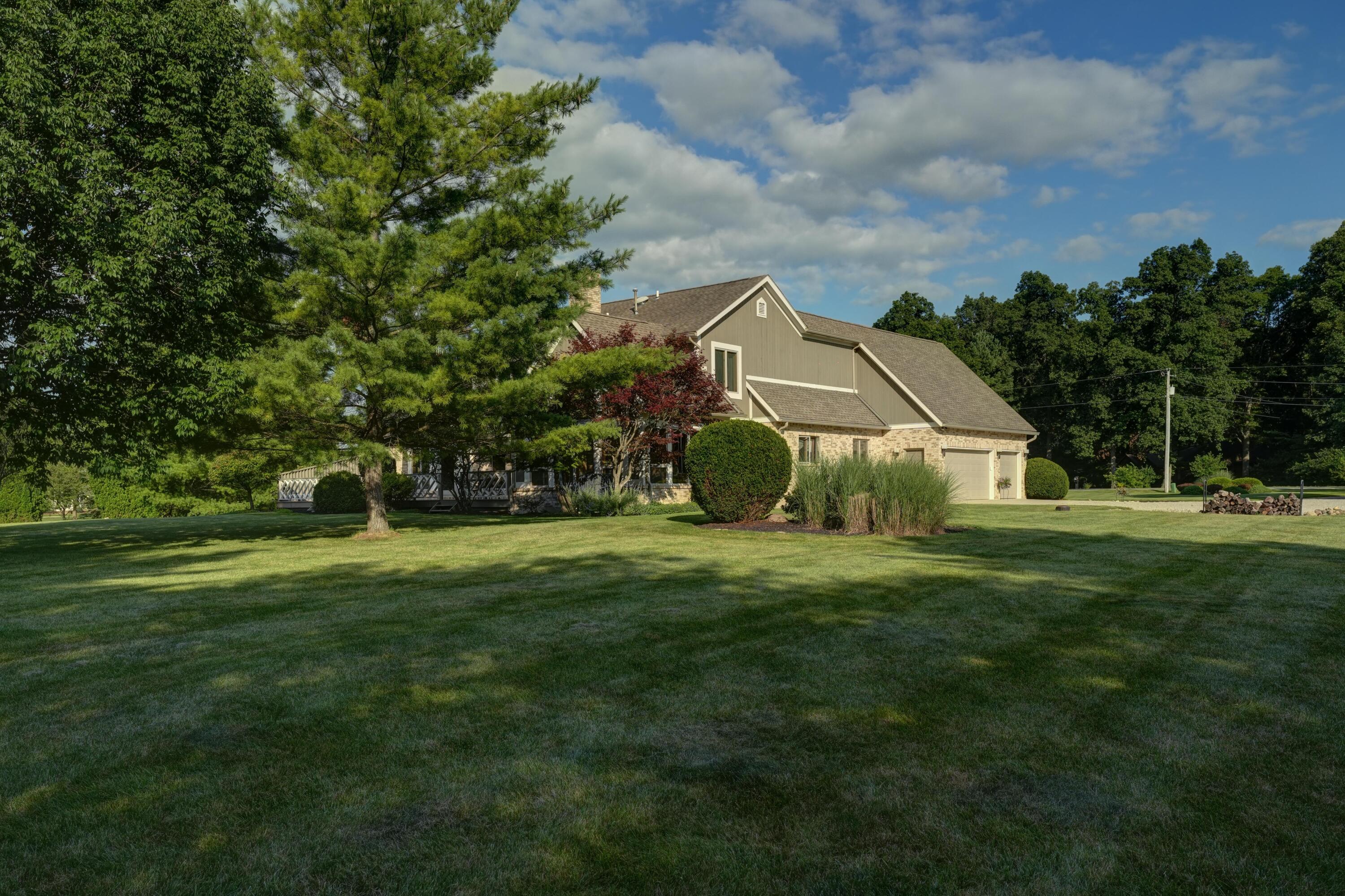 6372 Hartzell, Greenville, Ohio 45331