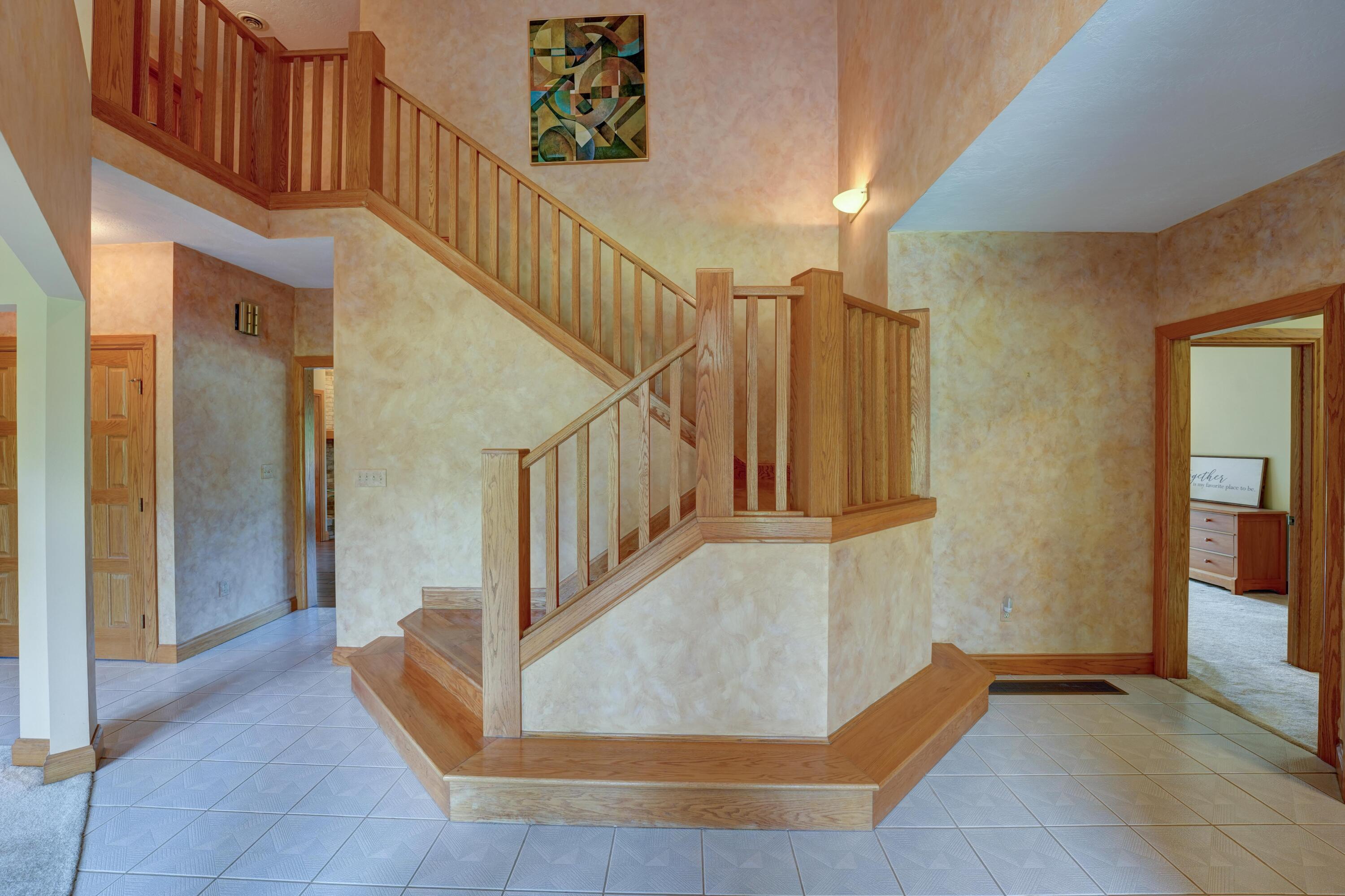 6372 Hartzell, Greenville, Ohio 45331