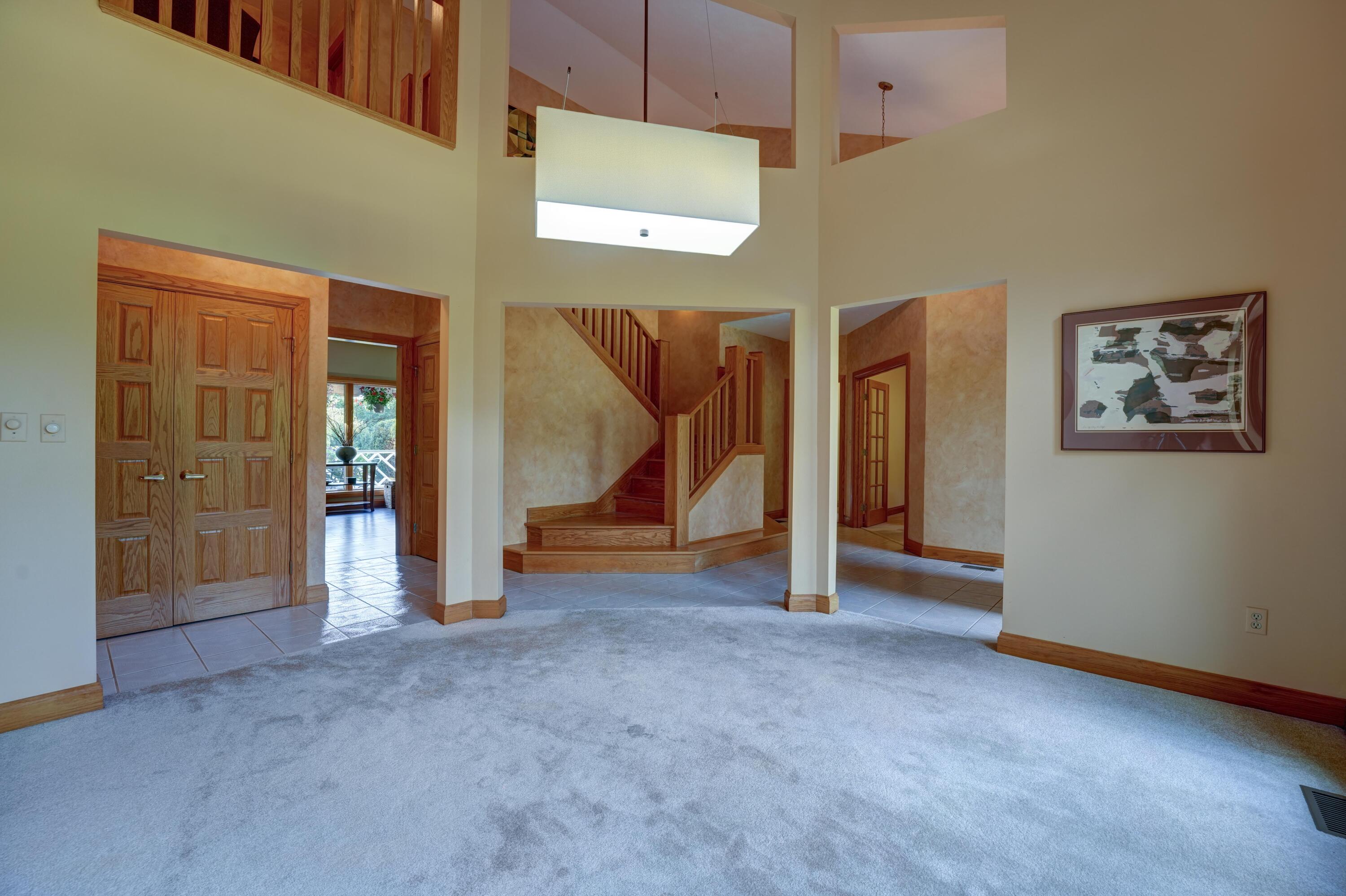 6372 Hartzell, Greenville, Ohio 45331