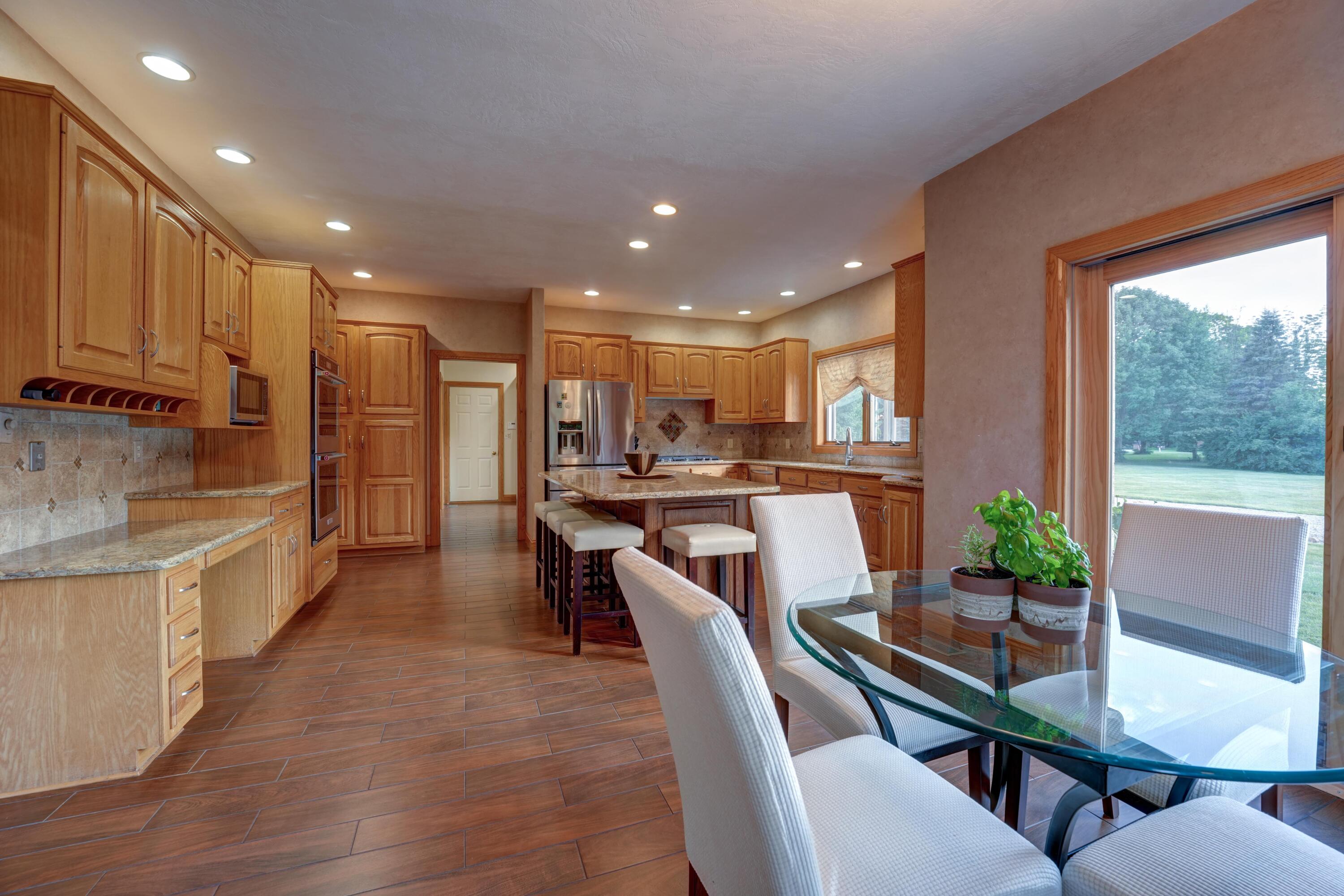 6372 Hartzell, Greenville, Ohio 45331