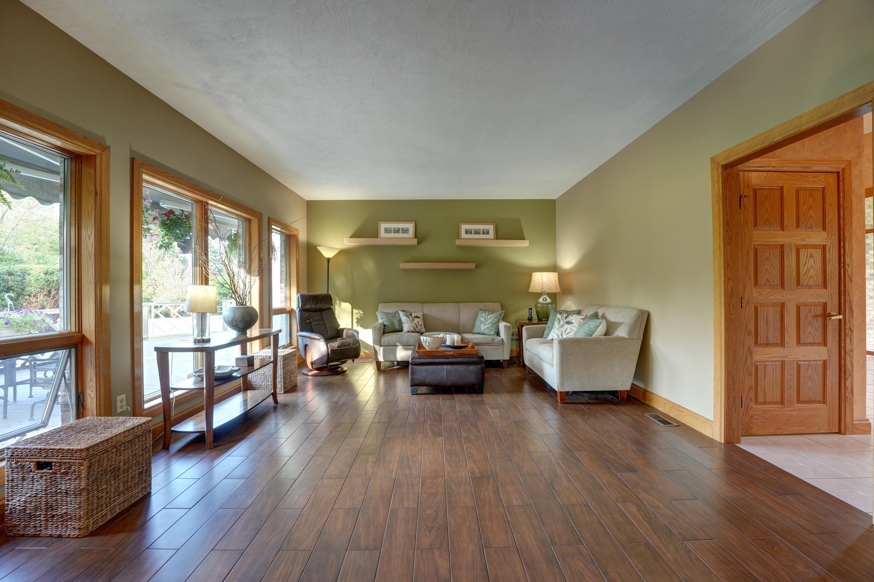 6372 Hartzell, Greenville, Ohio 45331