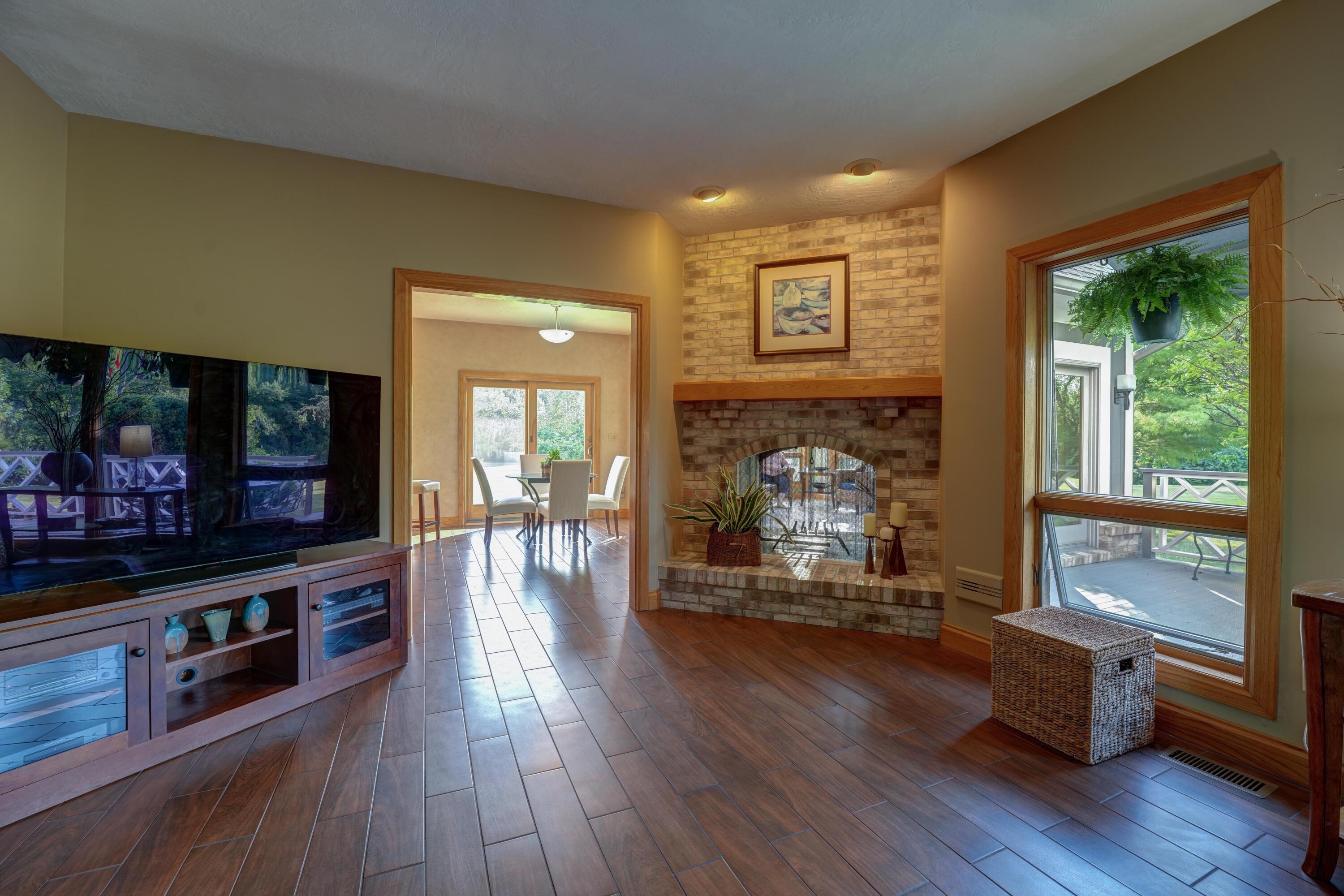 6372 Hartzell, Greenville, Ohio 45331