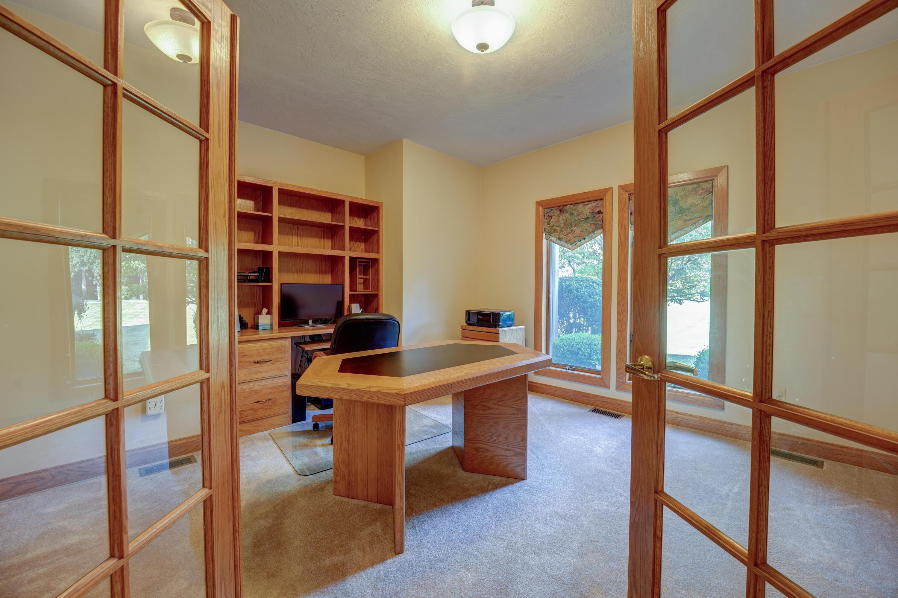 6372 Hartzell, Greenville, Ohio 45331