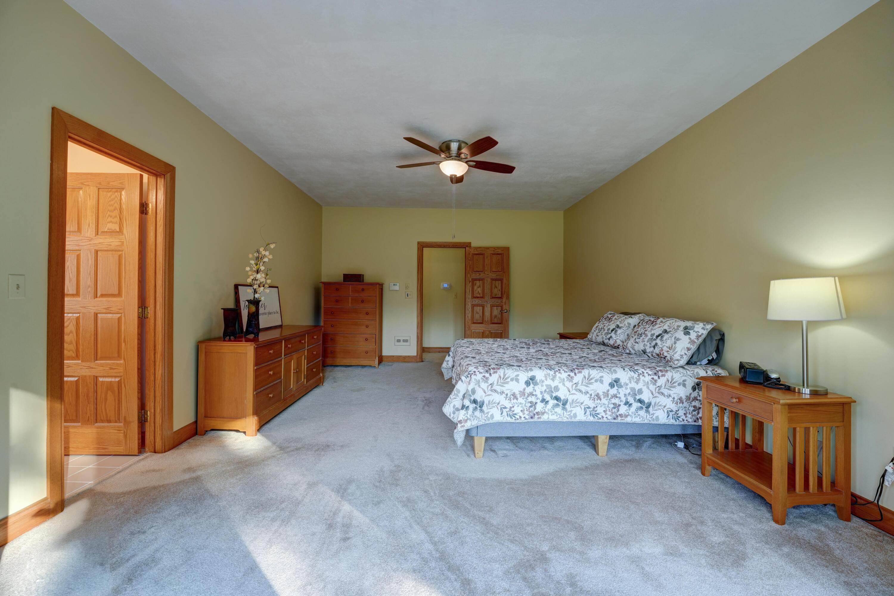 6372 Hartzell, Greenville, Ohio 45331