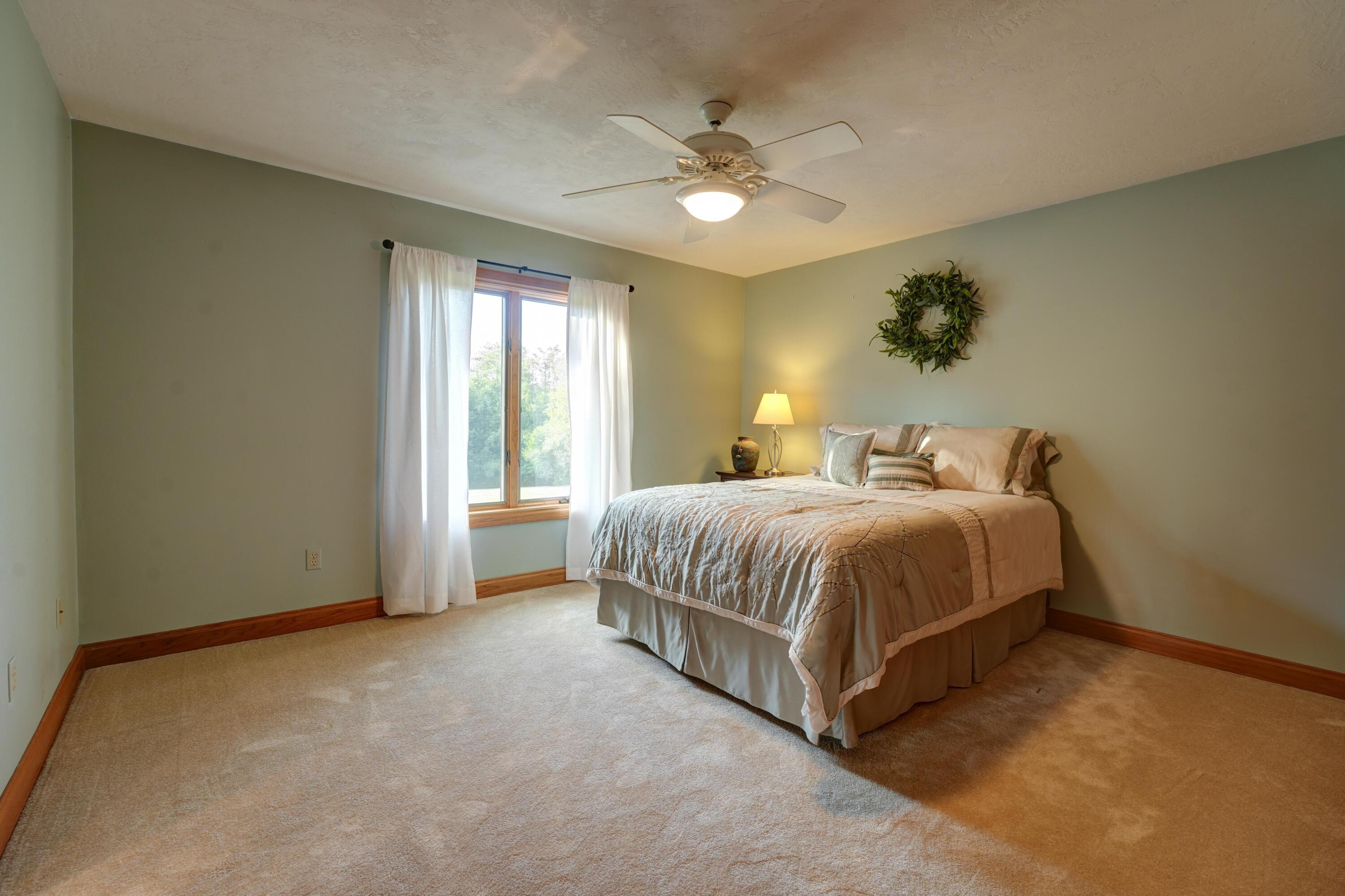 6372 Hartzell, Greenville, Ohio 45331